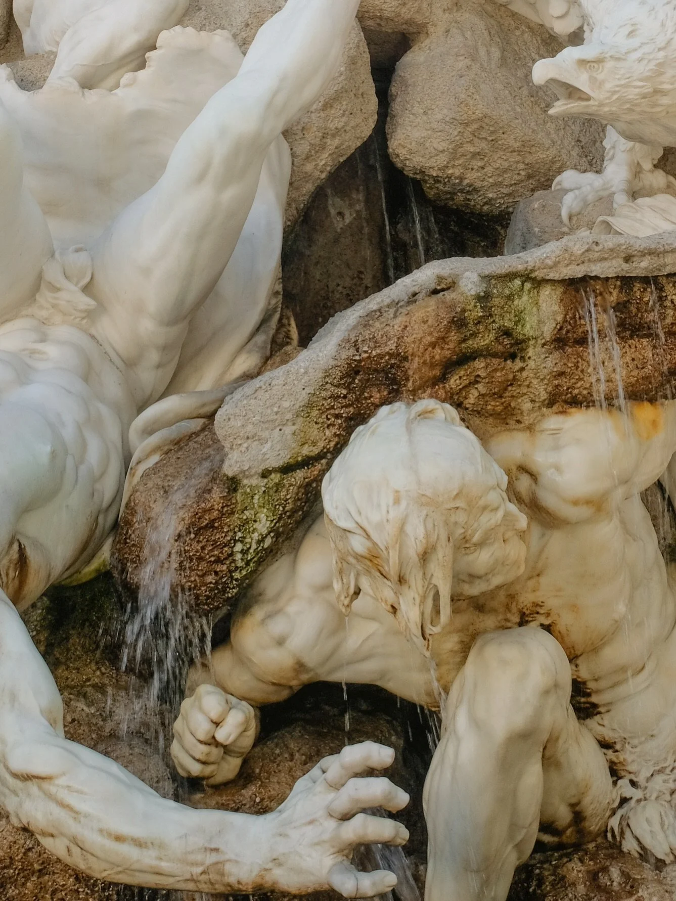Vienna fountains&hellip;.
.
. 
.
.
.
#vienna #austria #wien #city #summer #sun #beauty #statue #travel #travelphotography #travelgram #travelphotography #explore #explorepage #explorespain #exploremore #sheisnotlost #sun #streets #photo #photography 