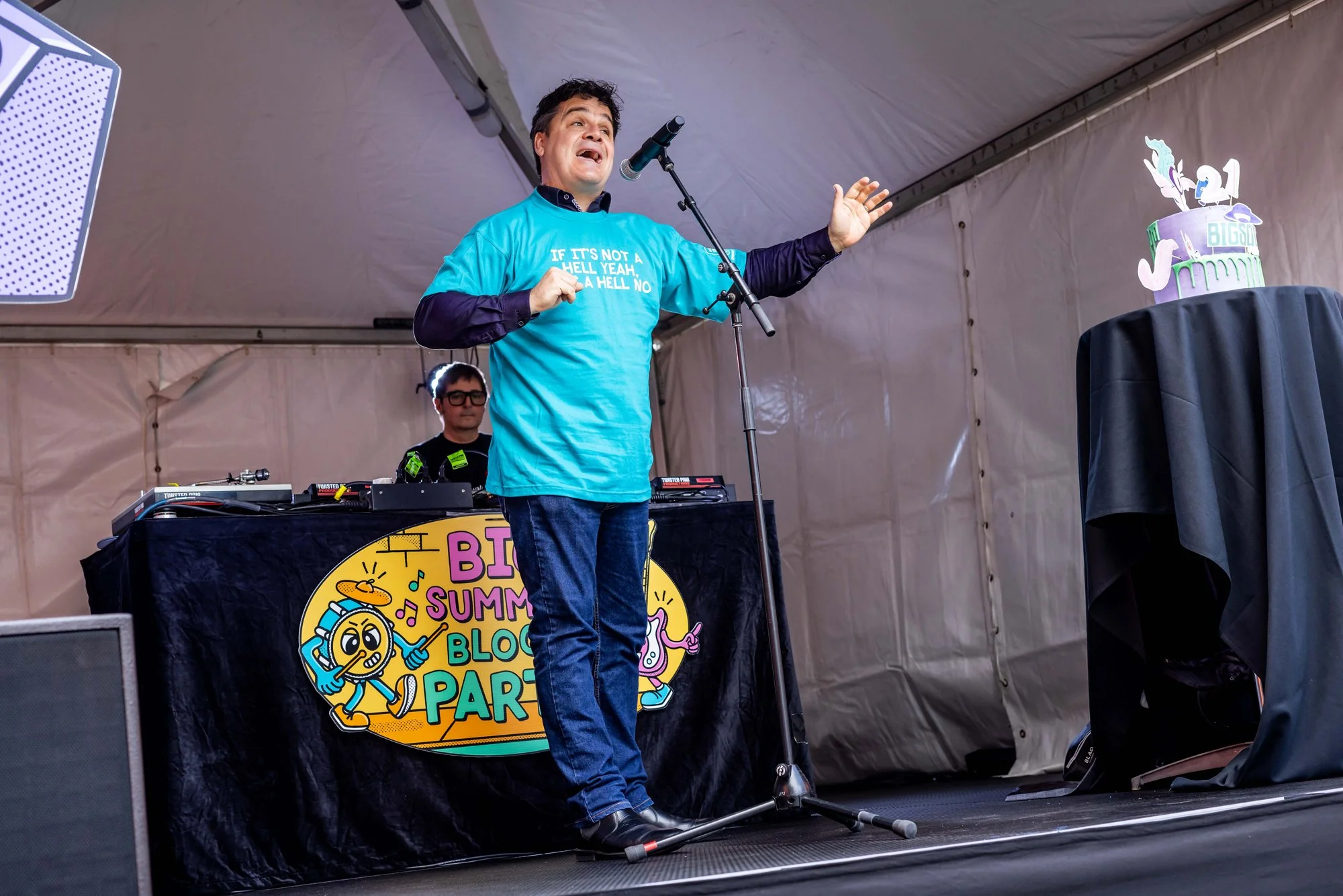 20211128BigSumBlockParty-LD0059.jpg