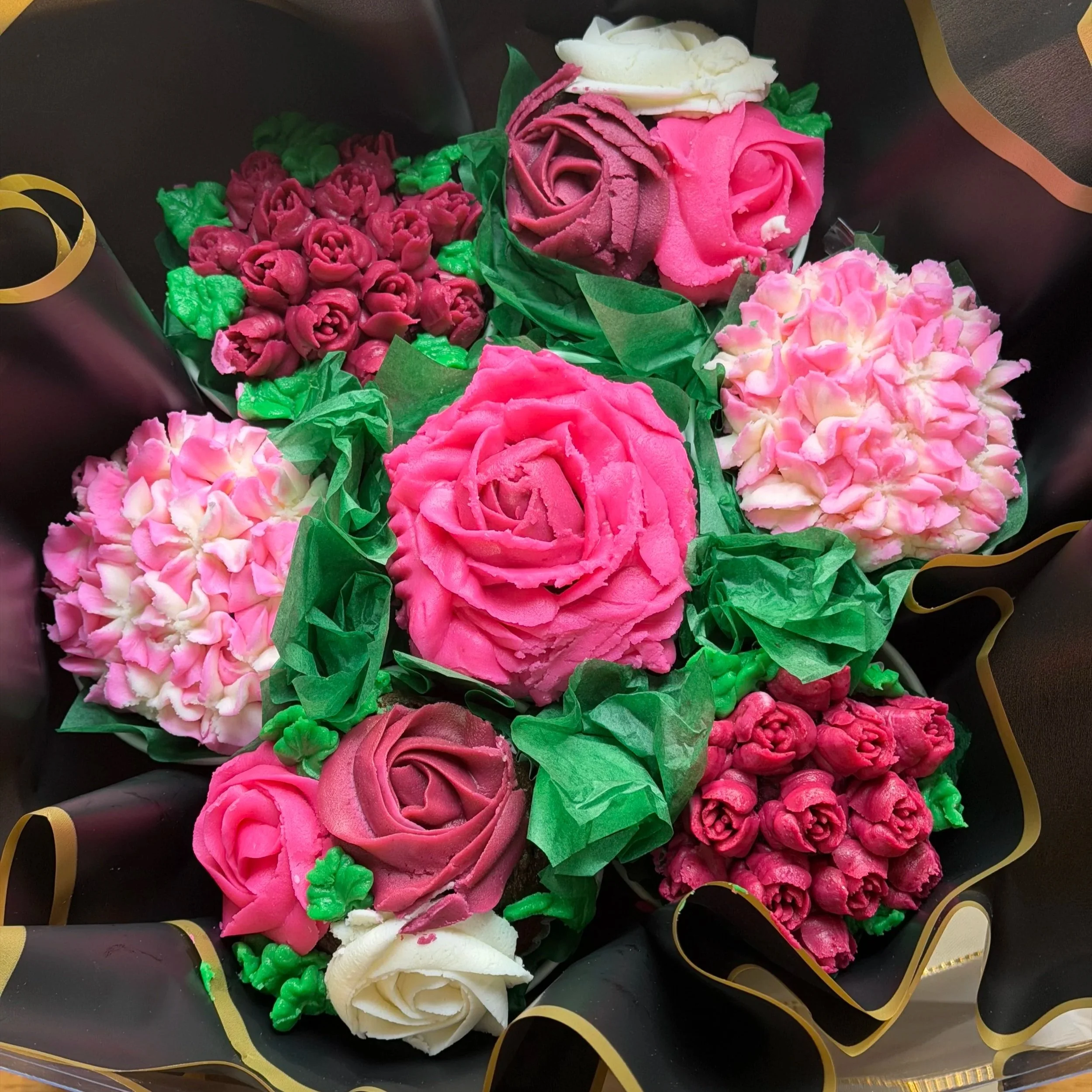 Small Edible Floral Bouquet