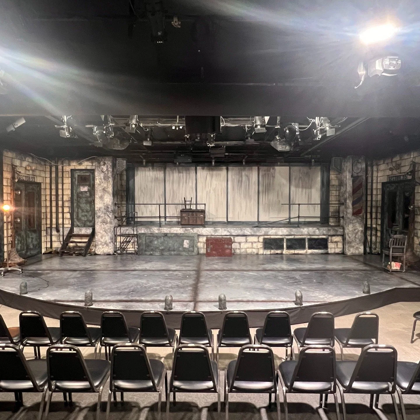 Scenic painting for Sweeney Todd at SDMT! Lots and lots of aging and mold which I loveee, this was such a fun show to paint. (October 2024) 

Aging, mold, sponging, dirt, distressing, textures, lettering, concrete, etc. 

Designer - Mathys Herbert

#