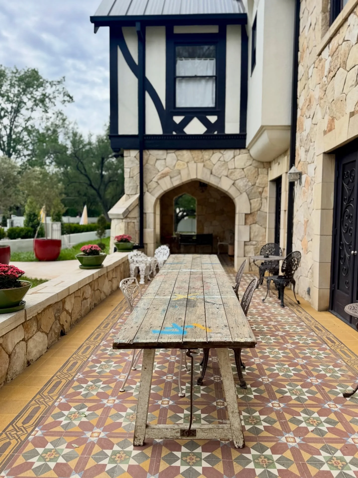 Every fall and spring we make it a point to go to Round Top and keep our eyes peeled from things that make the Orange Magnolia an unforgettable experience. This trip we brought back a massively long table we plan to have available for intimate dinner