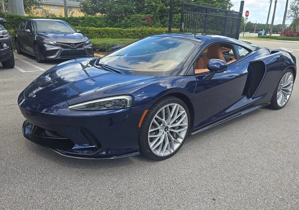 𝟐𝟎𝟐𝟑 𝐌𝐜𝐋𝐚𝐫𝐞𝐧 𝐆𝐓 🔷
𝐅𝐋 𝐭𝐨 𝐌𝐈📍

We shipped this last week for one of our loyal snow bird clients. Are you a snow bird? Do you leave your prized vehicle in the south all summer to sit? We offer specialized snowbird rates in the sprin