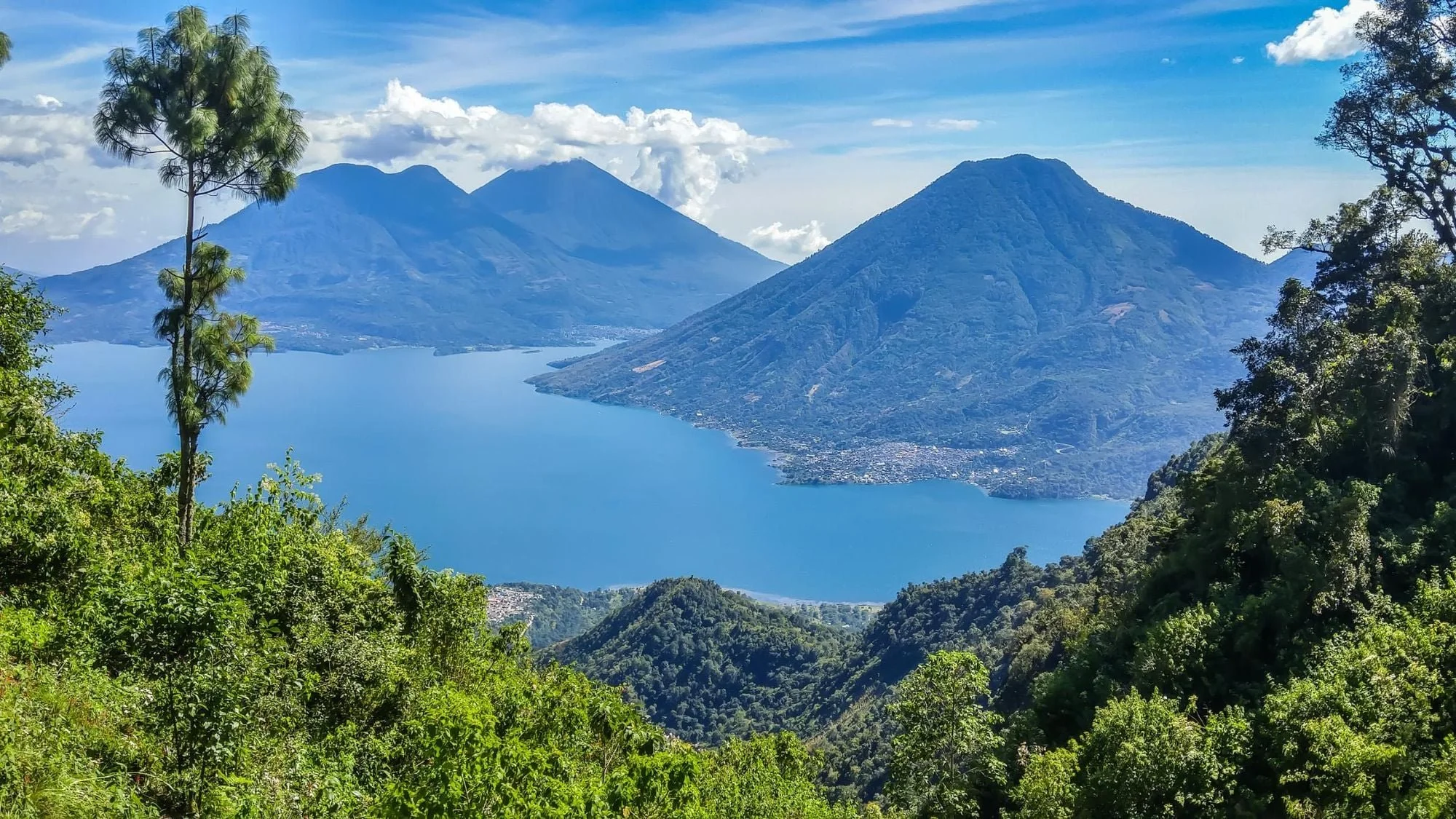 lake-atitlan-guatemala.jpg (Copy)