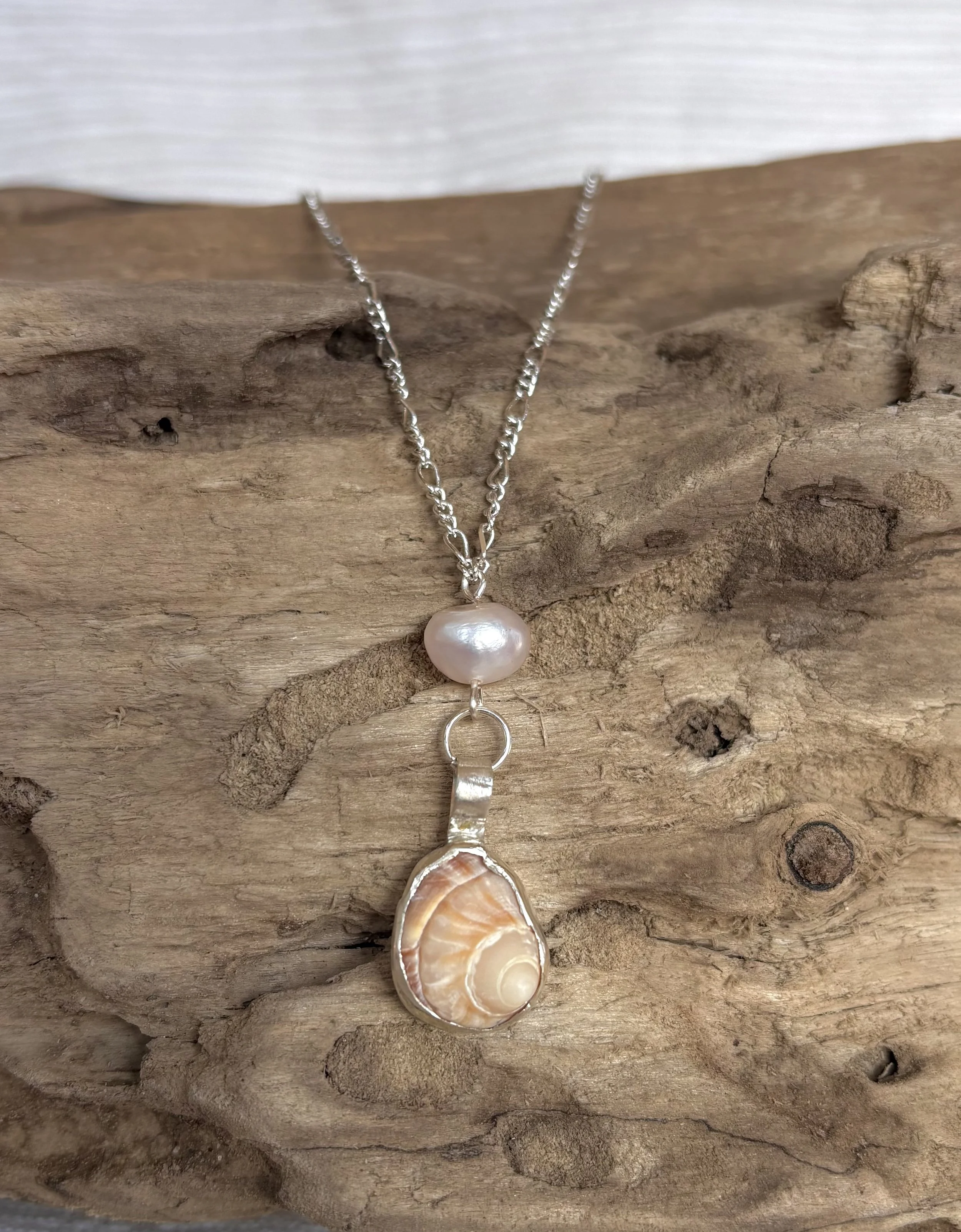 Charleston Shell & Pearl Necklace