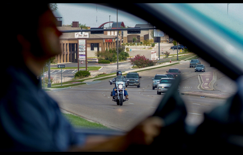 Synthesis on Intelligent Transportation System Applications and Automated Technologies for Motorcyclists