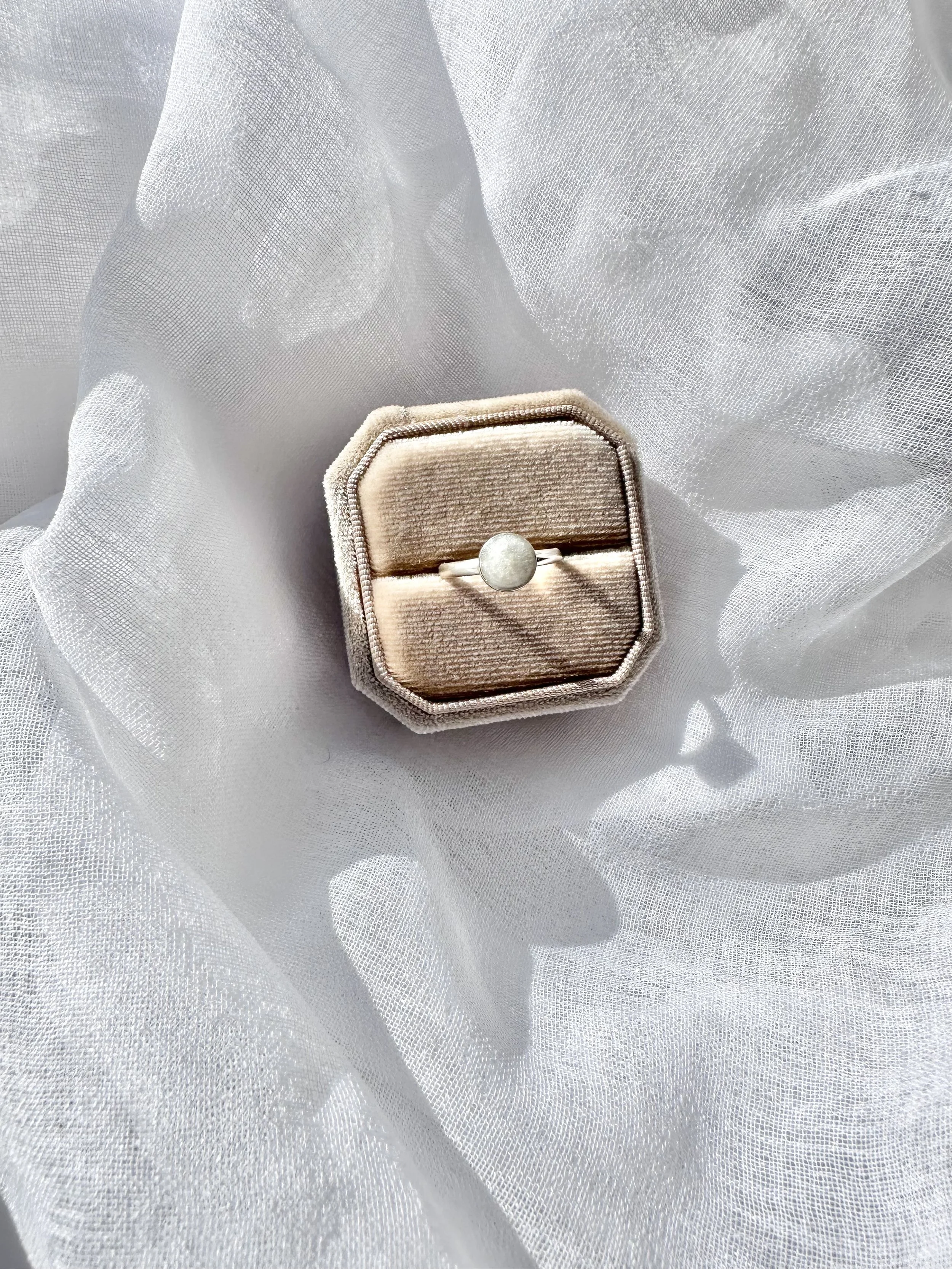 Dainty Round RIng 2.jpeg