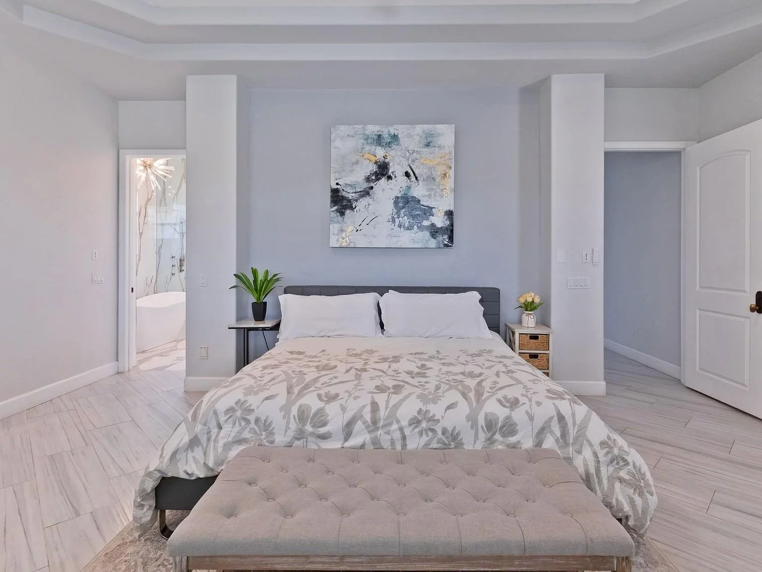 13-primary-bedroom.jpg