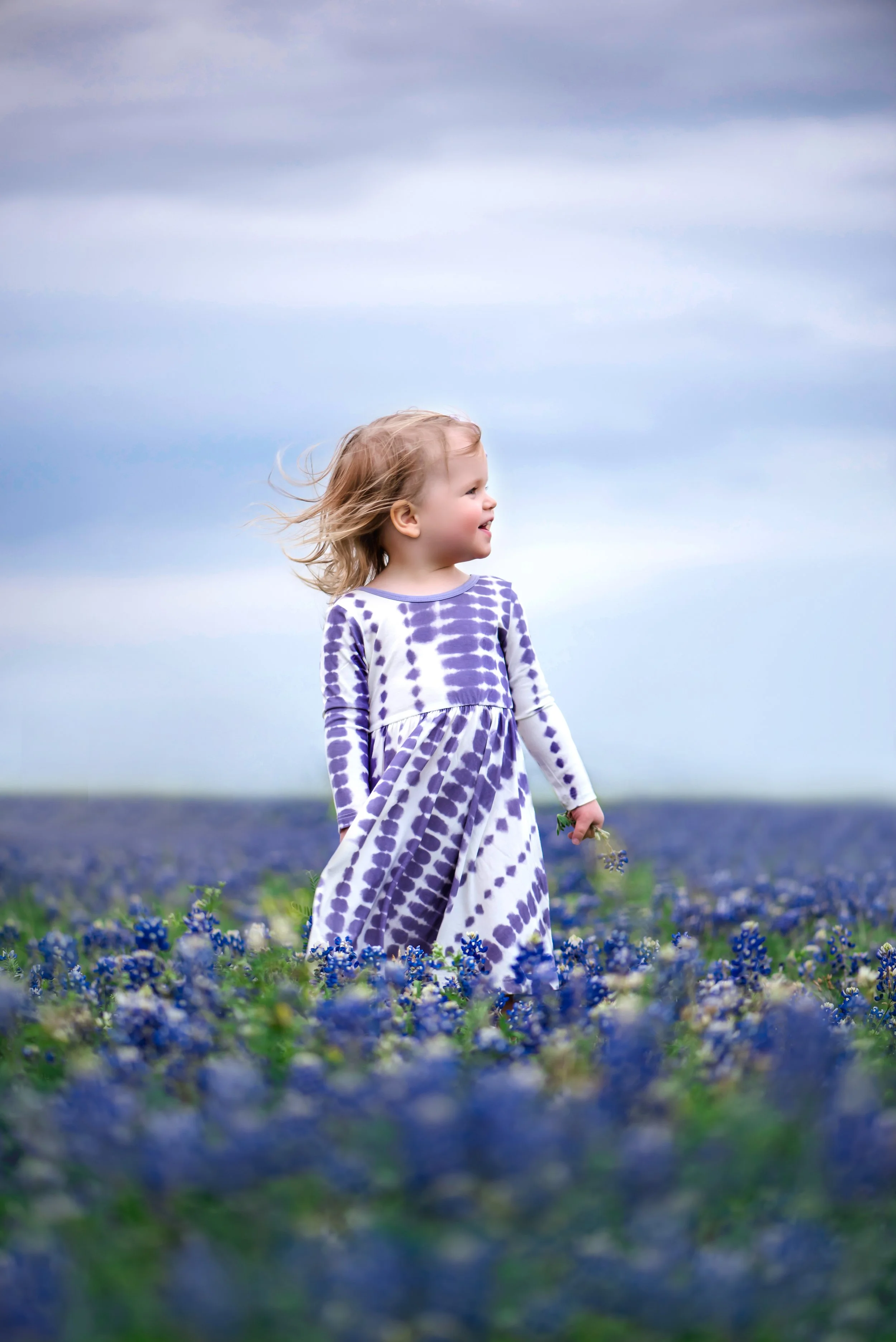 fine-art-bluebonnet-child-portrait-texas.jpg (Copy)