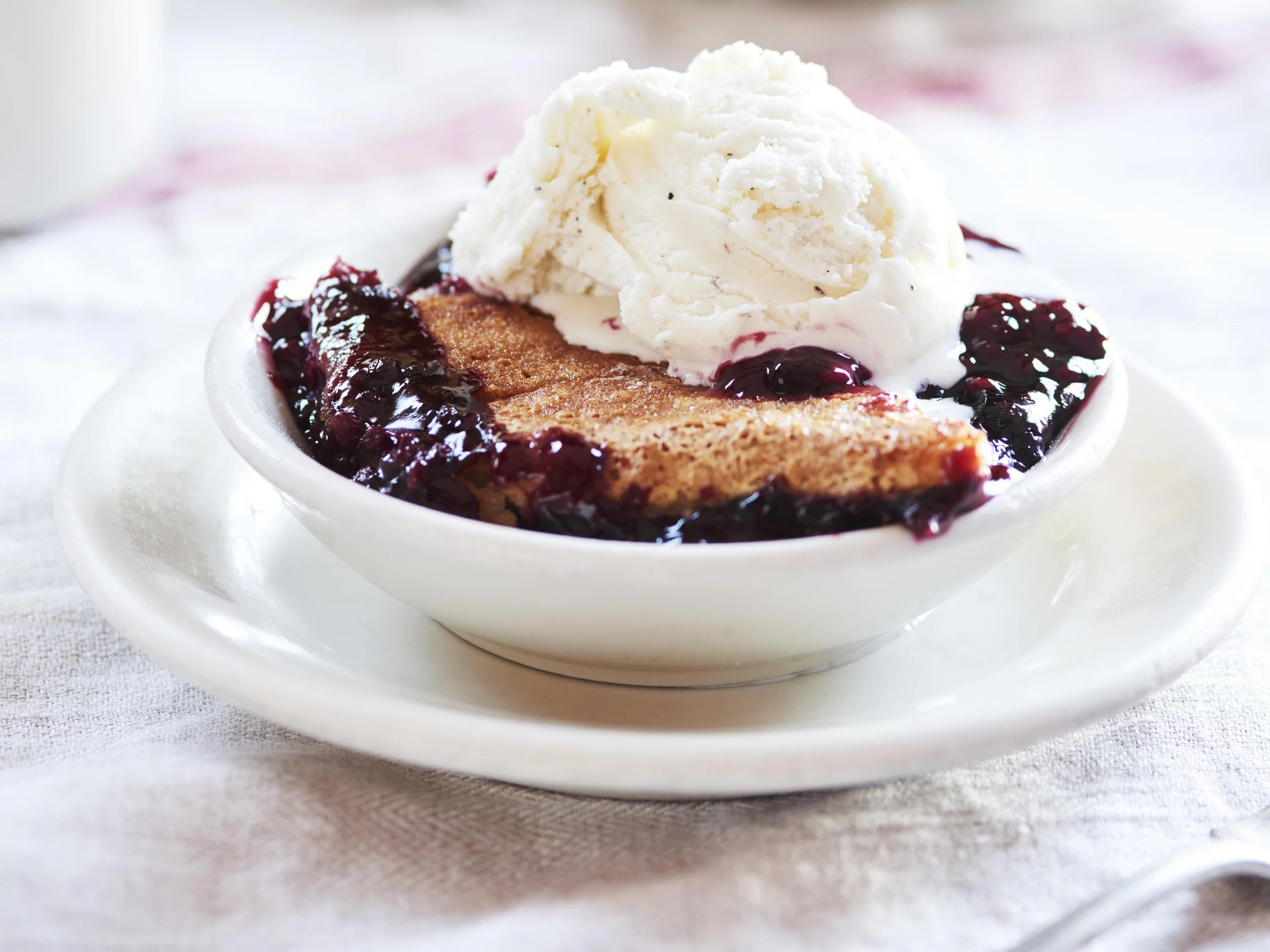 Double-Crust Blackberry Cobbler