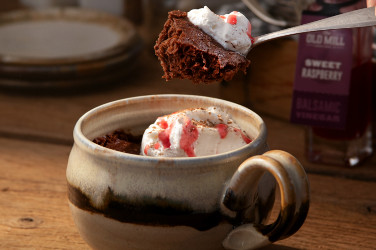 Chocolate Raspberry Mug Cake