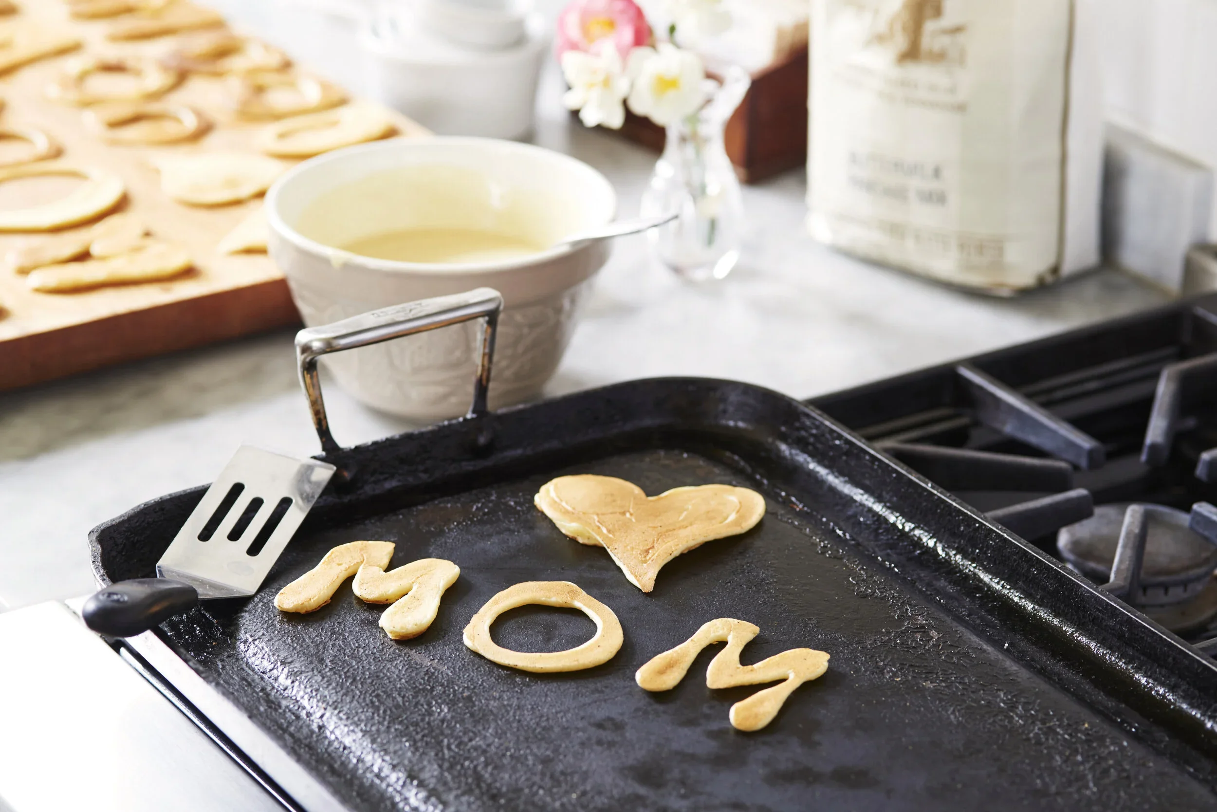 How do you say Thank You to mom?