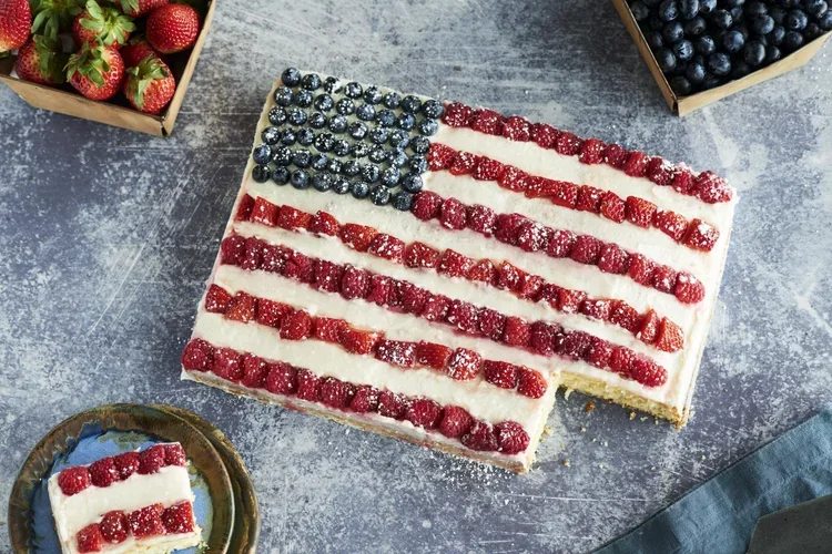 July 4th Flag Cake