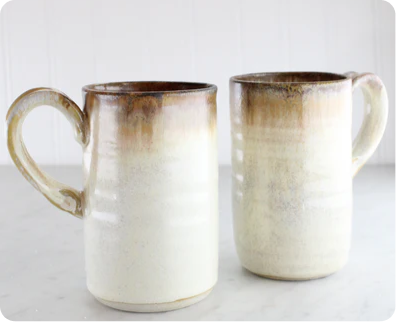 Pair of mugs in Flowering Dogwood glaze