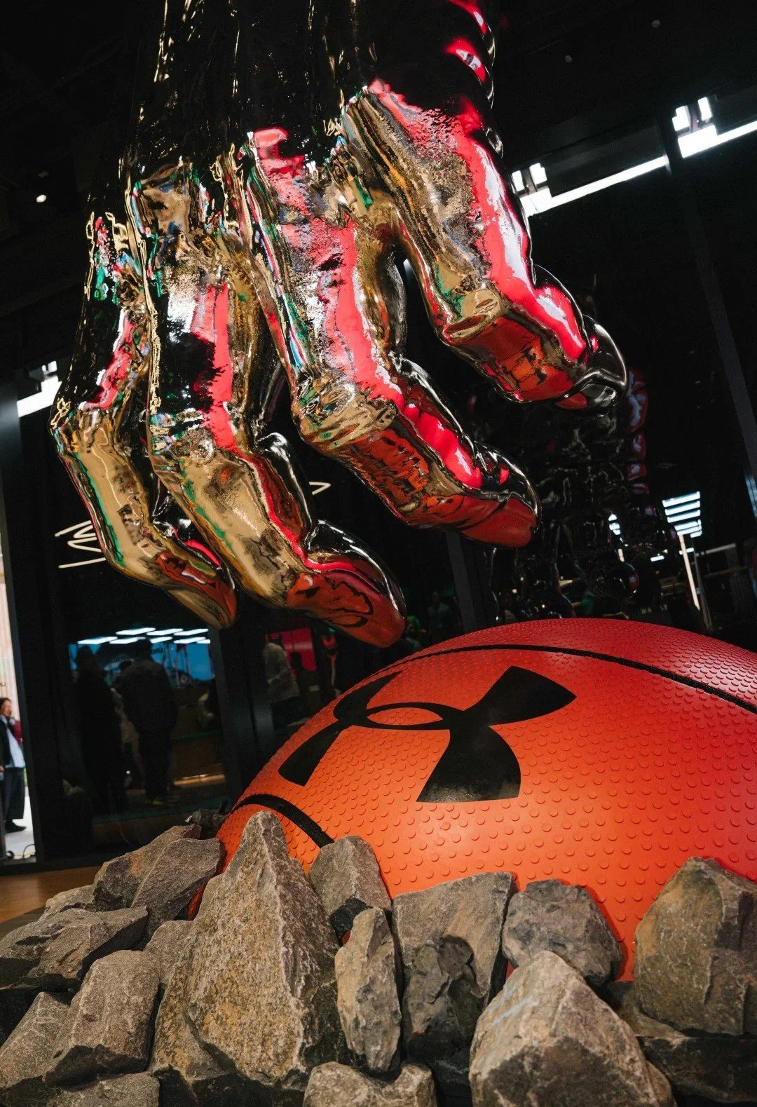Hand &amp; Basketball Installation, Under Armour "Thermal Practice Club" at Guangzhou Taikoo Li Julong Wan