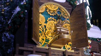 Christmas Tree House, Jing'an Kerry Center