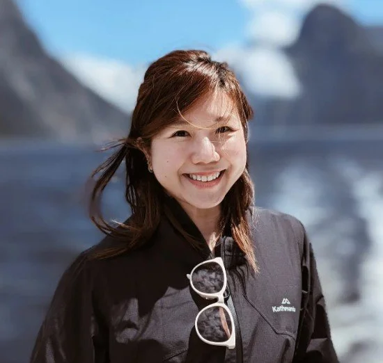 Text overlay with a message about storytelling and sharing experiences, including heart and color emojis representing reactions in different quantities.