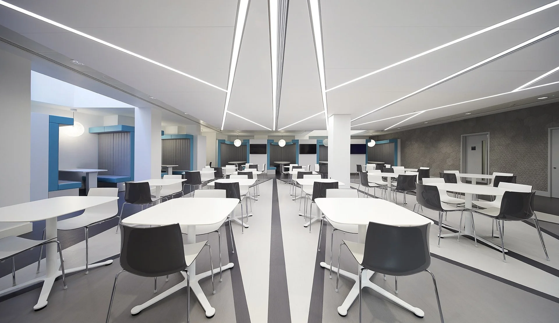 An image of a meeting space Mischon de Reya.