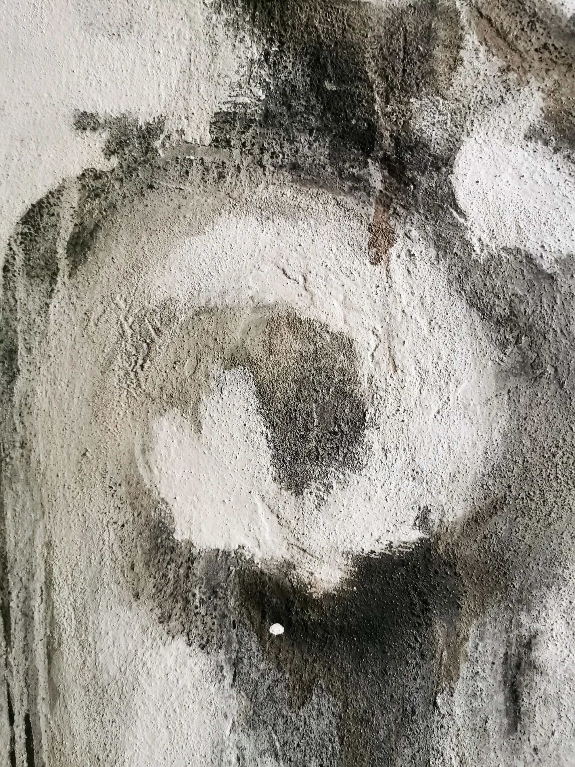 Fade-out, acrylic and mixed media on wooden panel, 2018