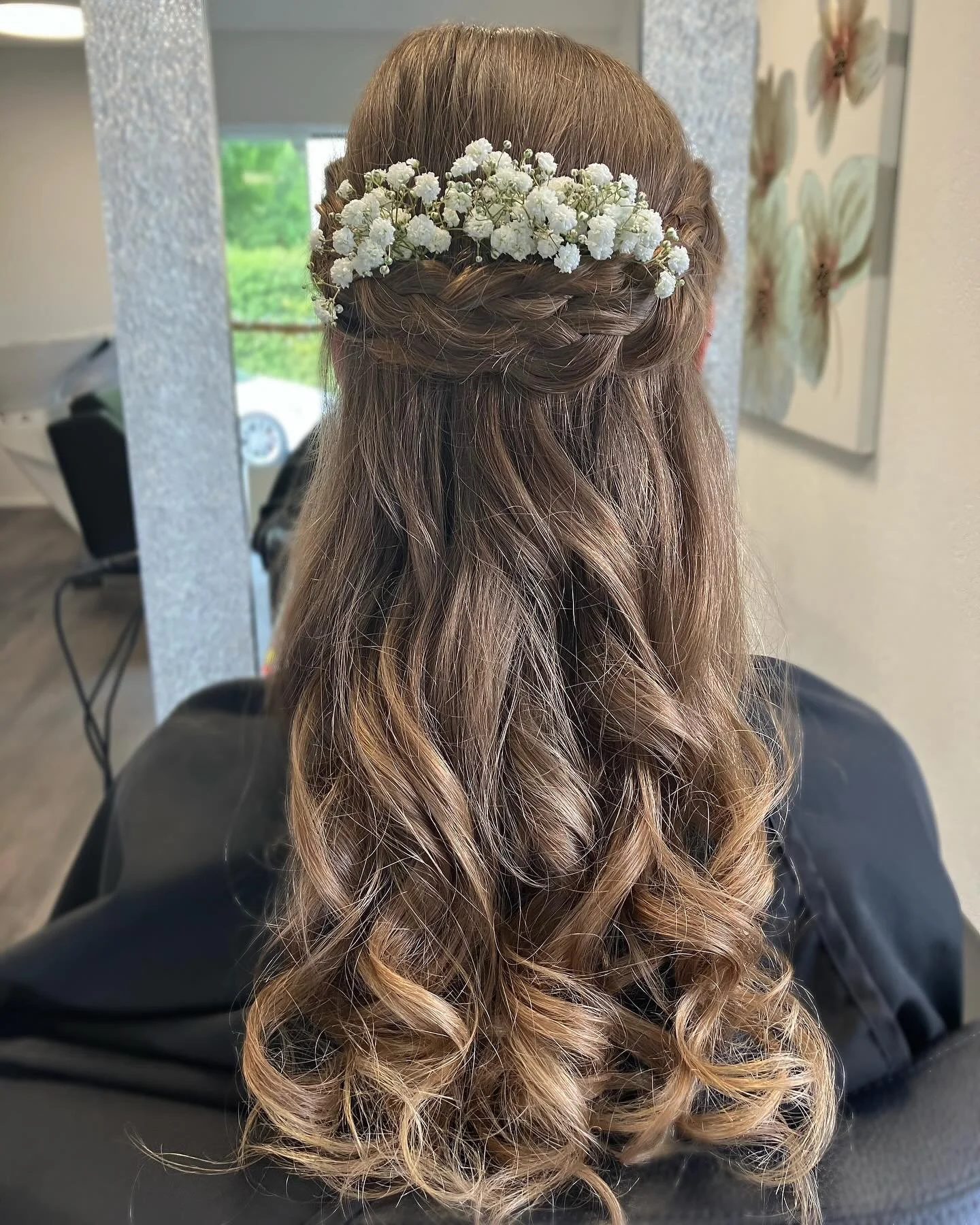 ✨✨ #wella #wellahair #coiffure #coiffeursuisse #cutandstyle #hochsteck #weddinghair #hair #updo