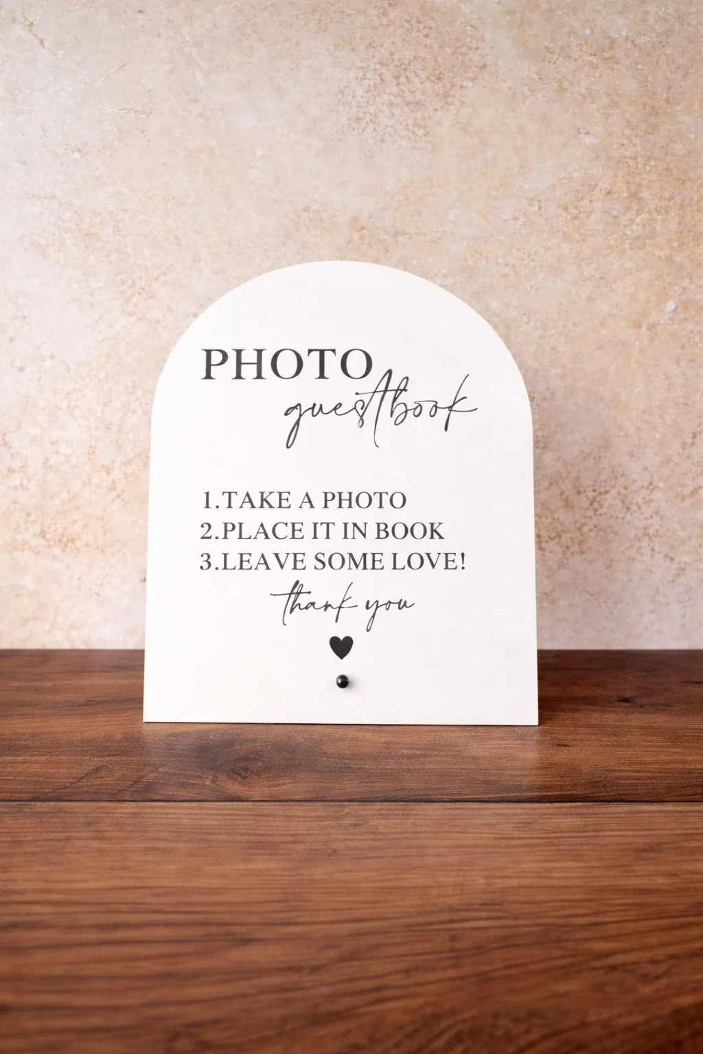 7-photoguestbook2.jpg
