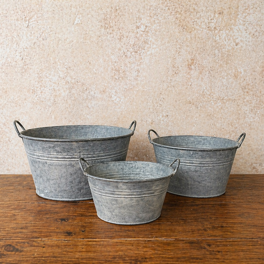 Large Galvanised Tub