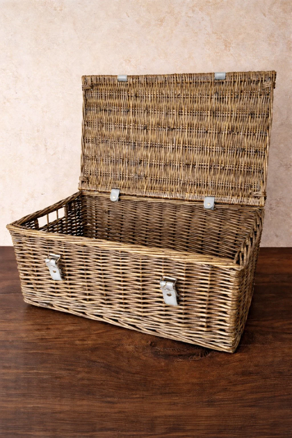 3-mediumhamper2.jpg