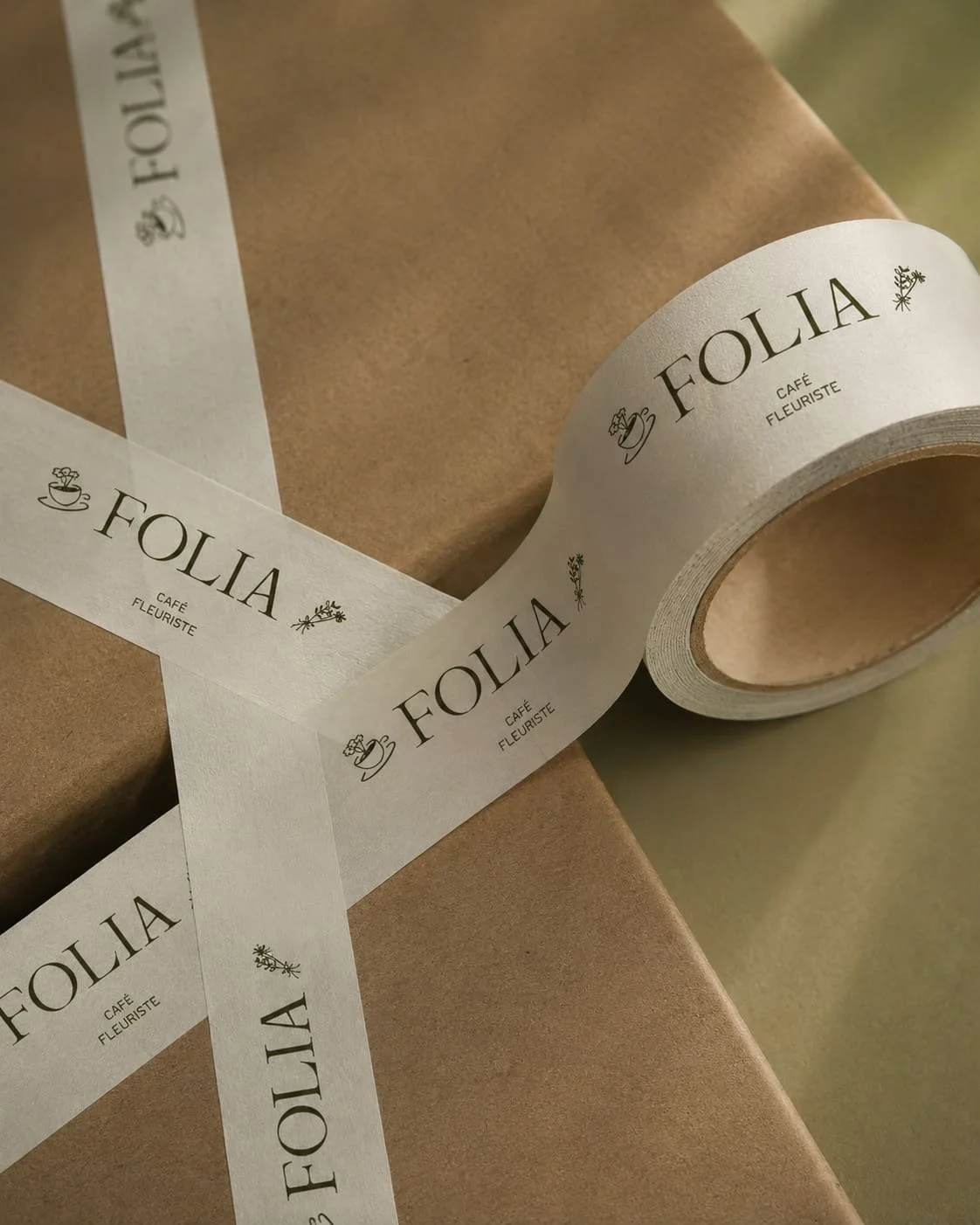 Packaging d'emballage créé pour Folia, café et fleuriste.