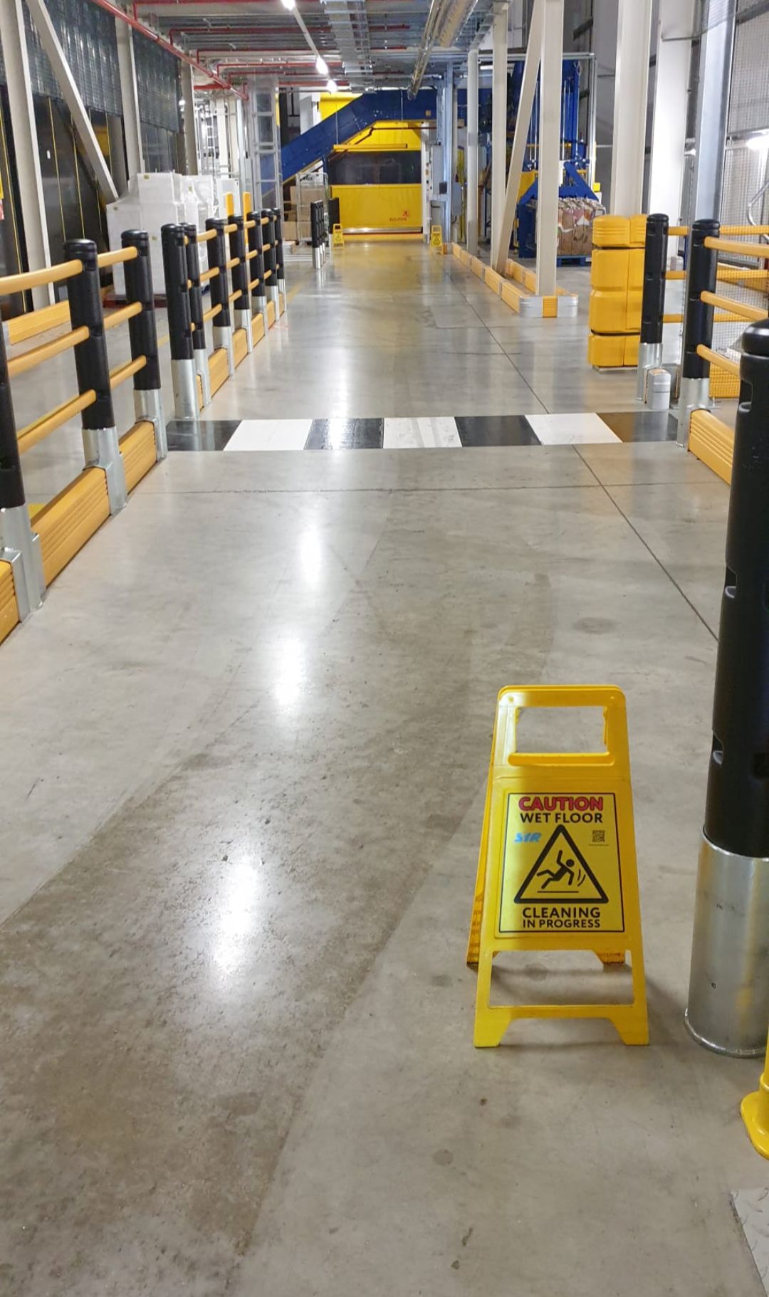 Warehouse cleaning, Buckinghamshire