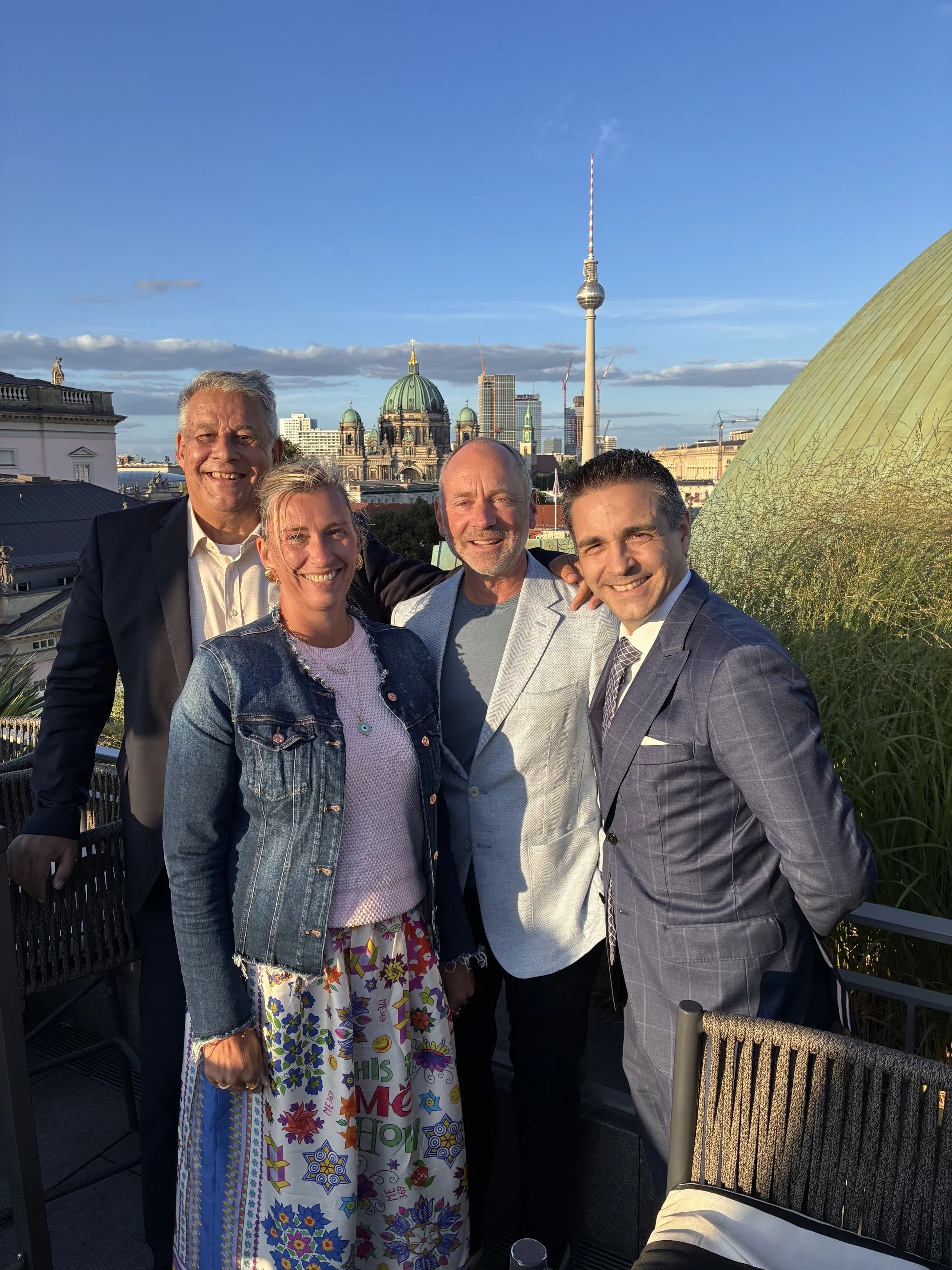 Auf der Dachterrasse des Hotel de Rome.jpeg