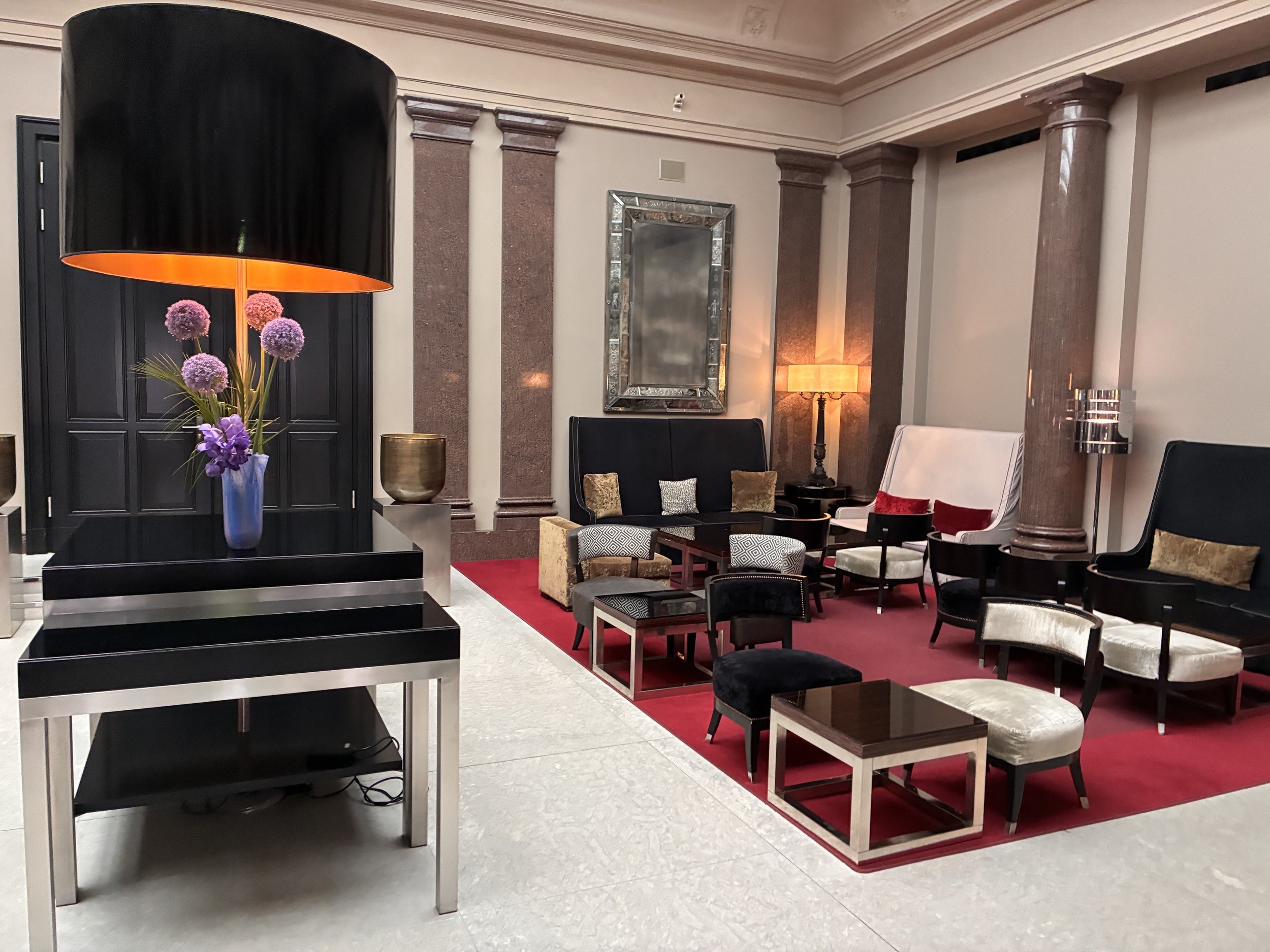 Kopie von Salon im Hotel de Rome.jpeg
