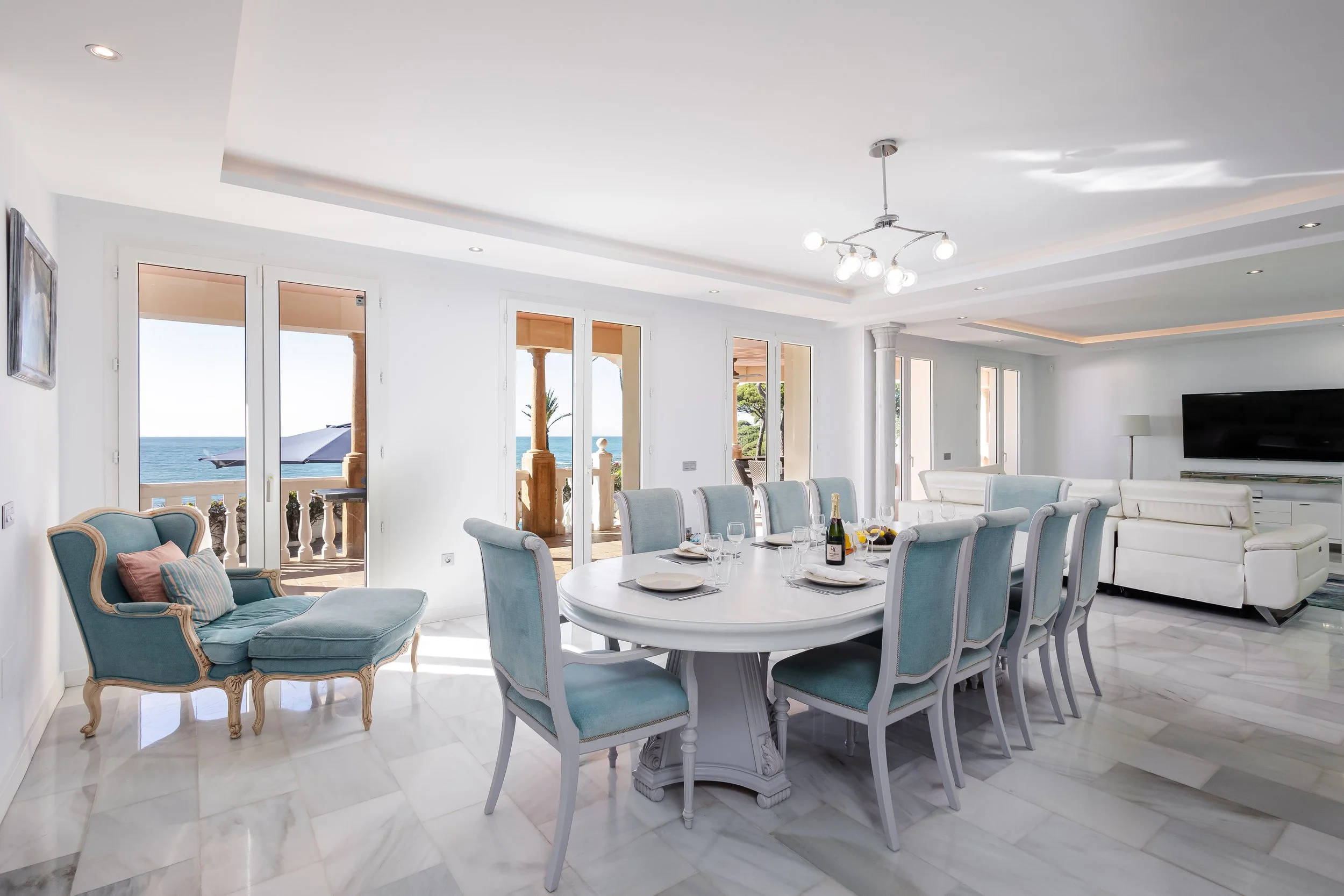 Indoor dining area with sea views at Villa Monterrey near Marbella