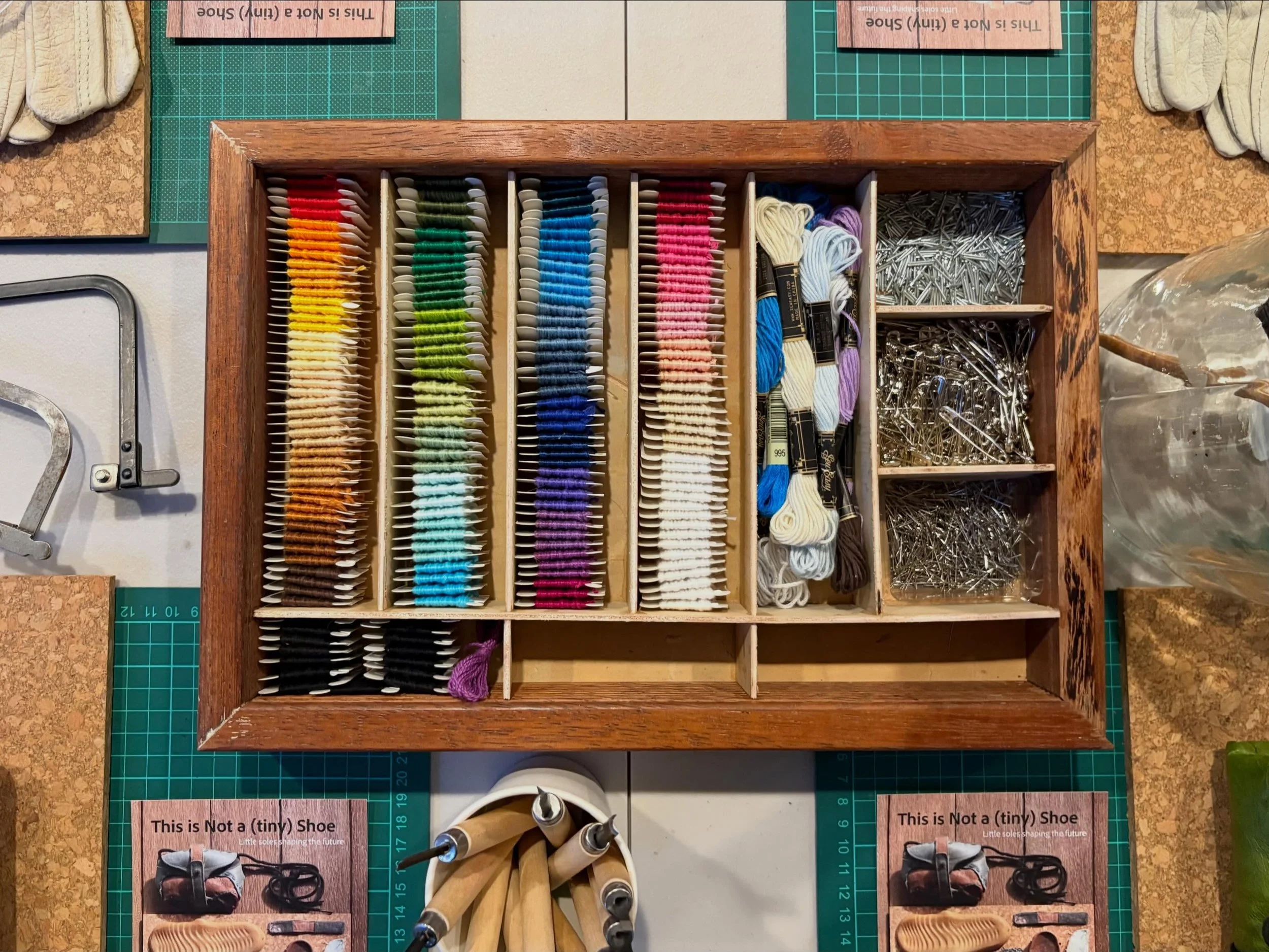 We&rsquo;ve been busy preparing for our next &lsquo;This is Not a Shoe&rsquo; workshop this Sunday the 14th June at the @abbotsfordconvent in the education space at @dragonflytoys 

Do you have a pair of shoes you&rsquo;d like to immortalise as an ar