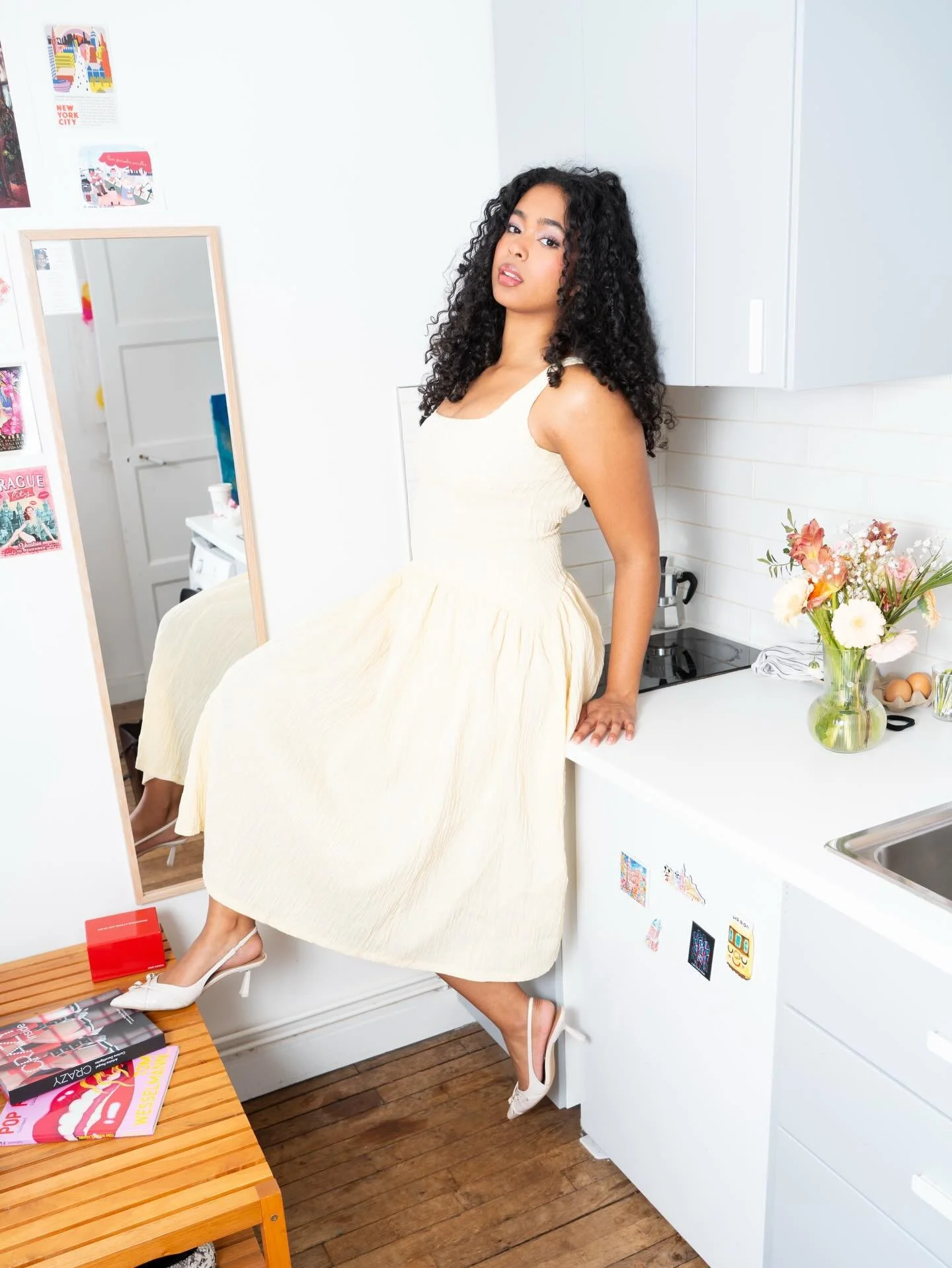 Aaliyah Gibson and her petit palace. 

She always felt like a piece of her heart belonged in Paris&hellip; turns out she was right. 

Model @aaliyah_kaye8 

#studio #fashion #paris #home #photography