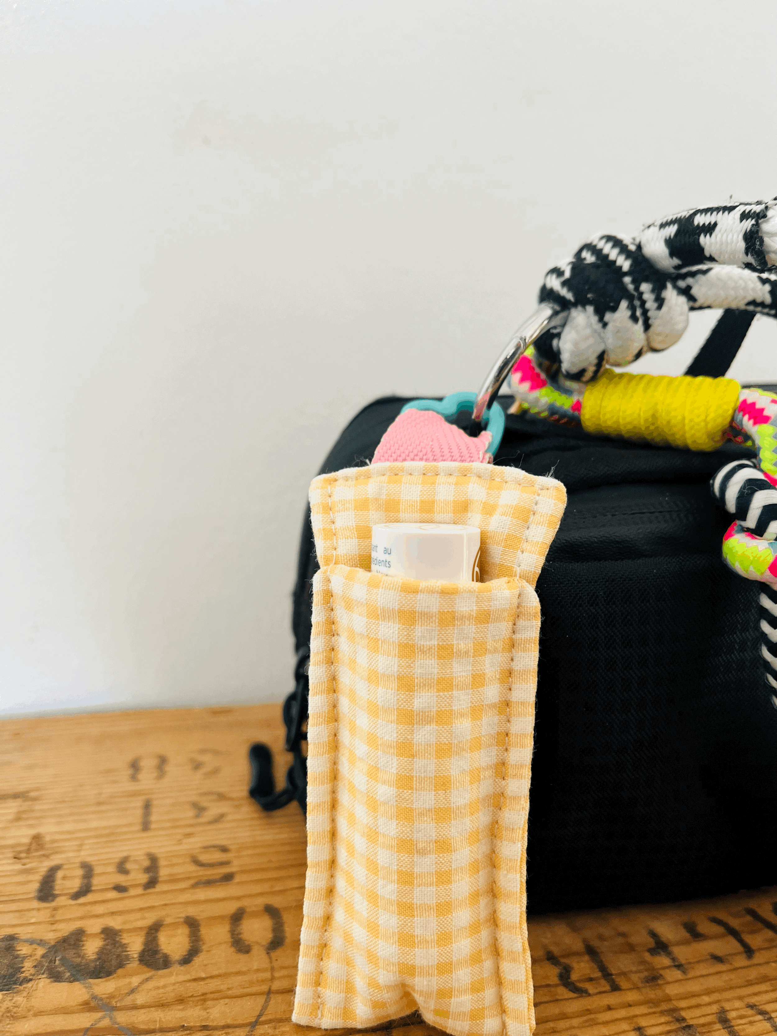 étui stick/briquet vichy jaune