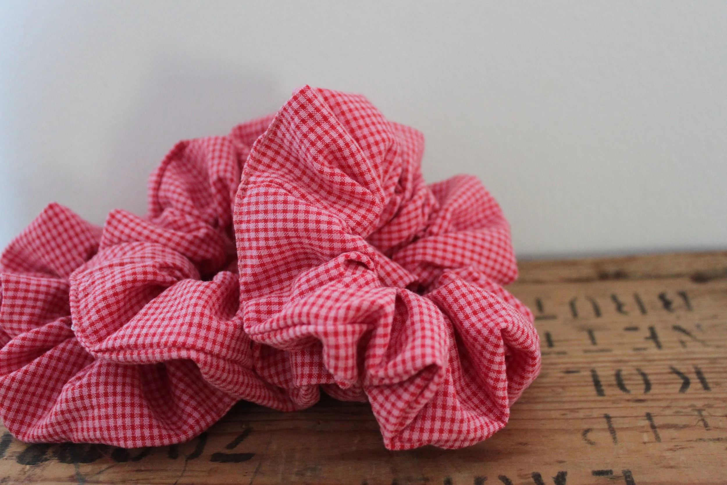 Chouchou vichy rose et rouge