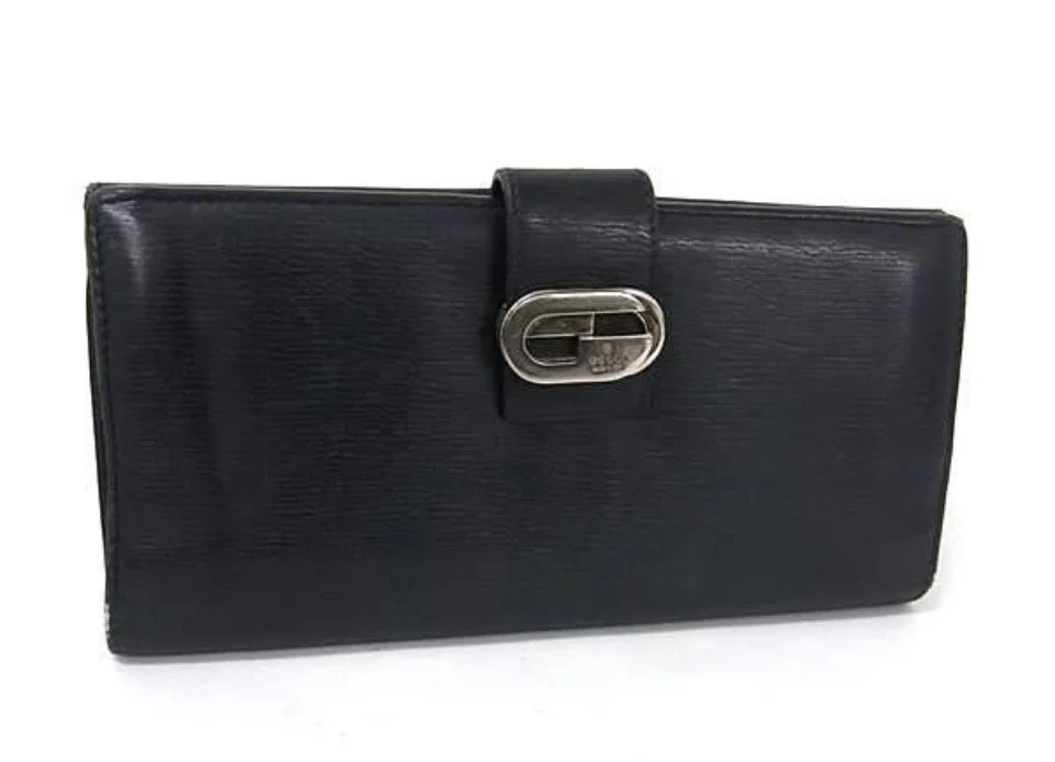 Gucci Vintage Epi with G Logo Clasp