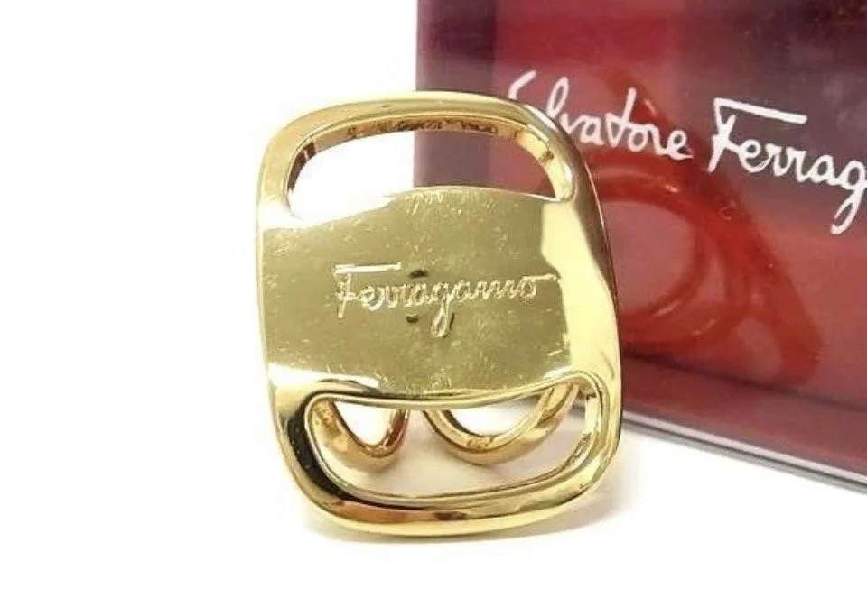 Salvatore Ferragamo Vara Gold plated, metal scarf ring
