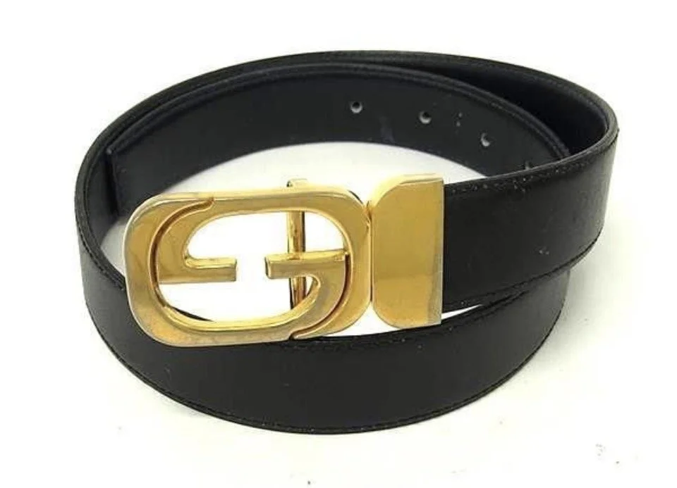 Gucci Reversible Belt w/Gold GG Buckle 24.5-28.5 inch
