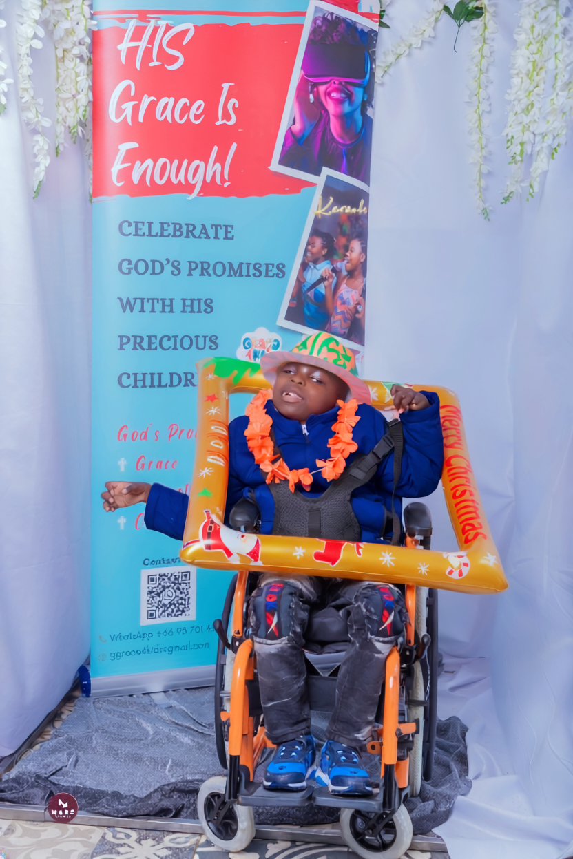 Firefly_change color of clothes 426641.png