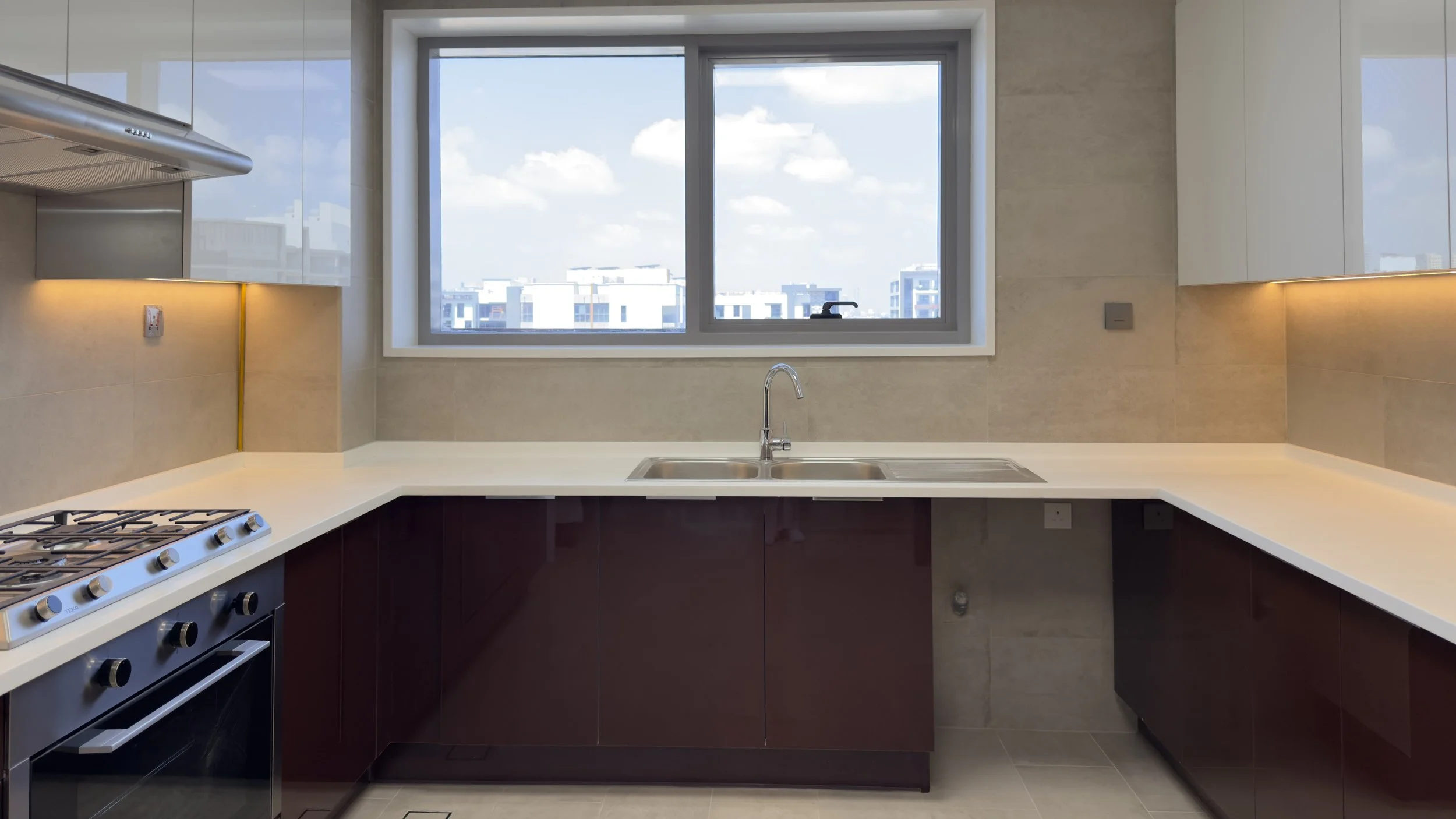 3R flat - kitchen 1.jpg