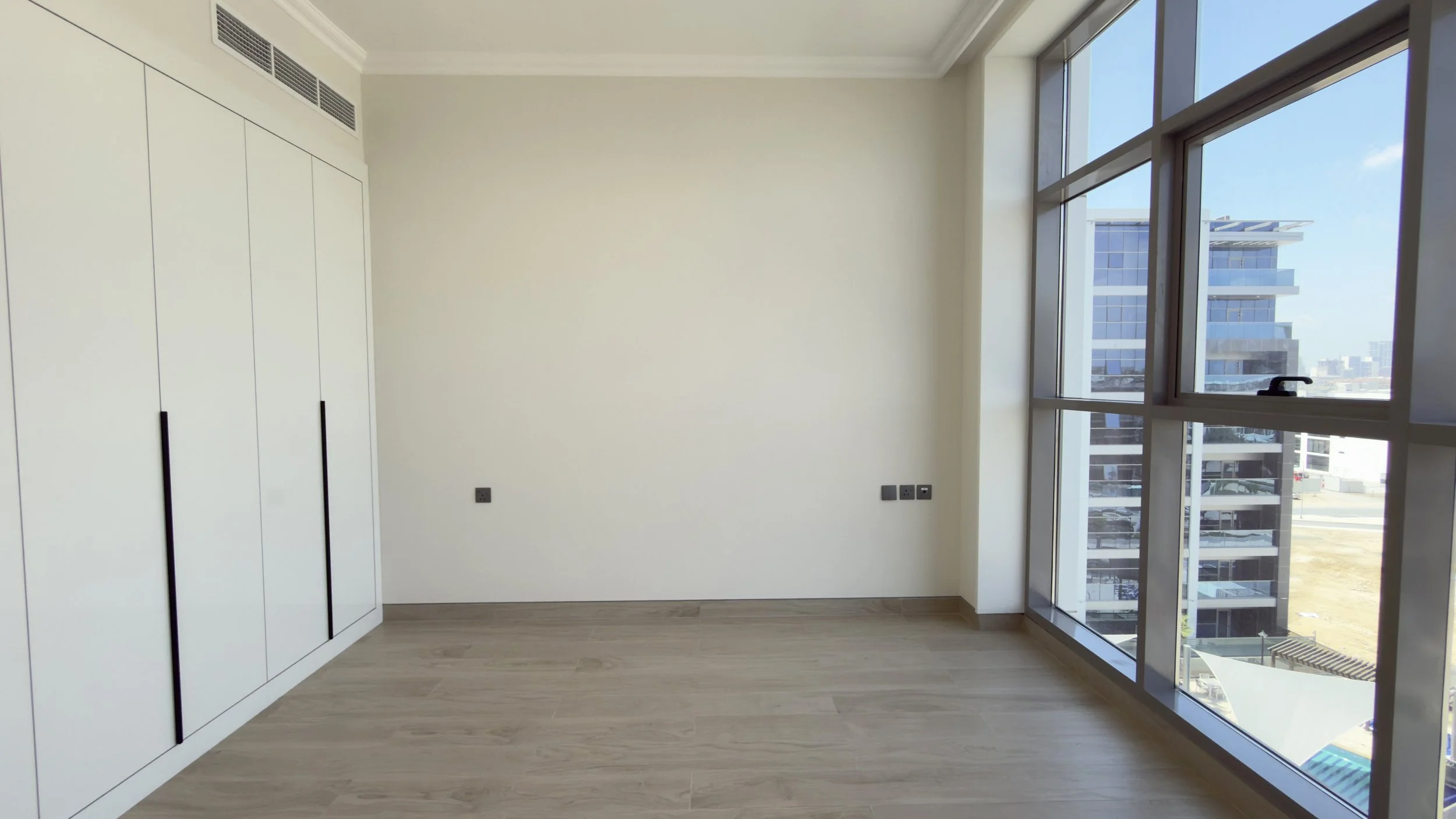 3R flat - Bedroom1 1.jpg