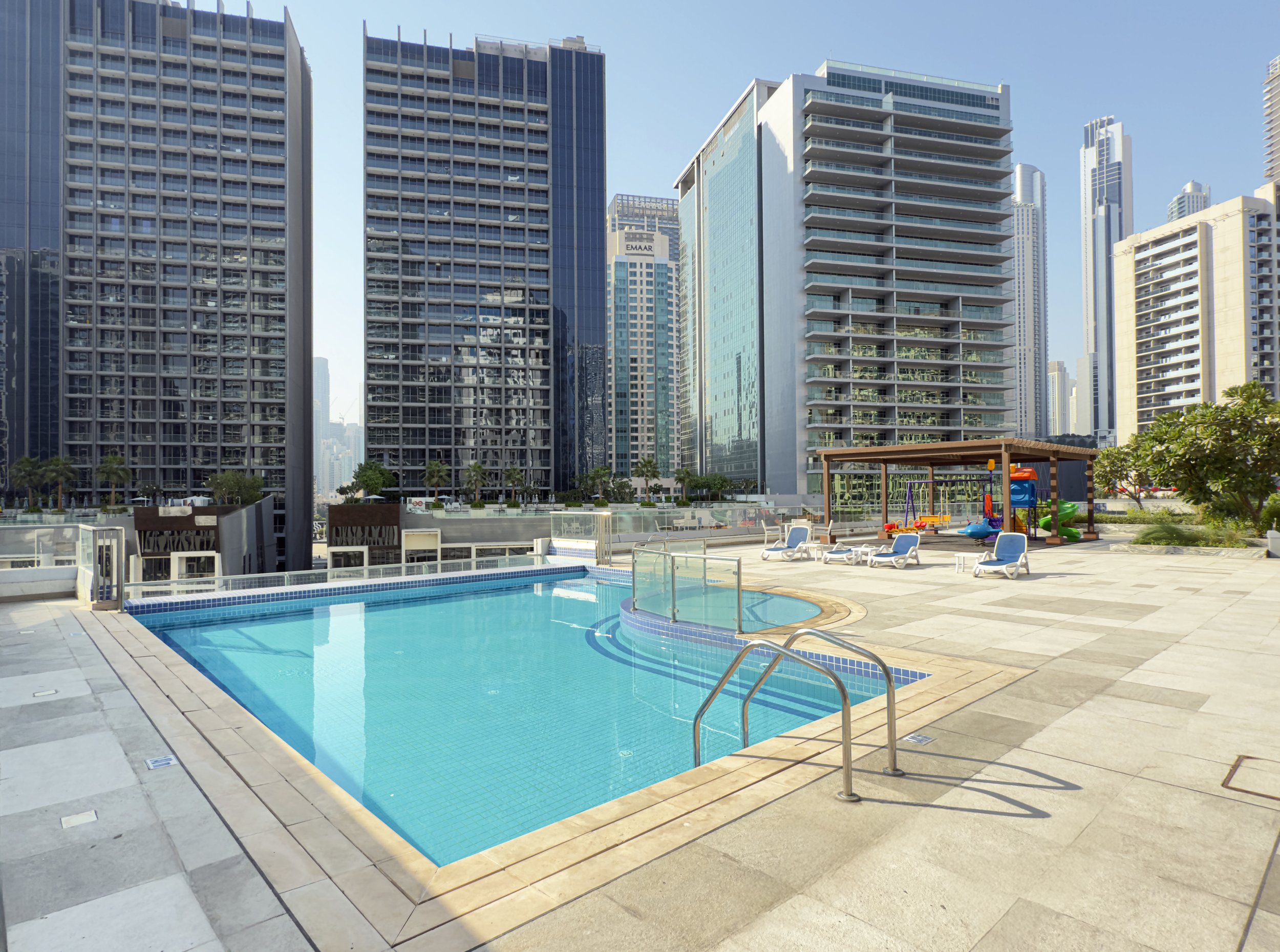 ART XIV Pool