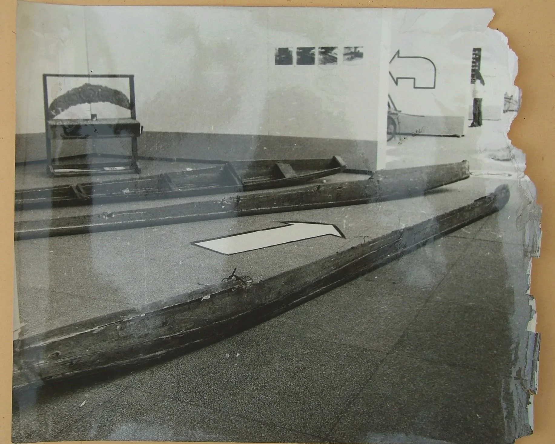 发生在福建省美术展览馆内的事件展览
Exhibition of events that occurred at the Fujian Provincial Art Museum
Fuzhou China  Dec 1986 