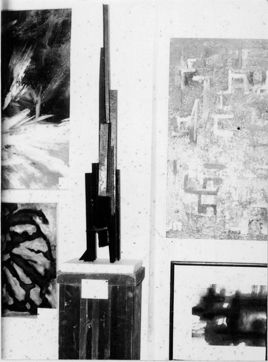 焦跃明 Jiao Yaoming 
巴洛克 Baroque 1983
金属焊接 Metal welding
