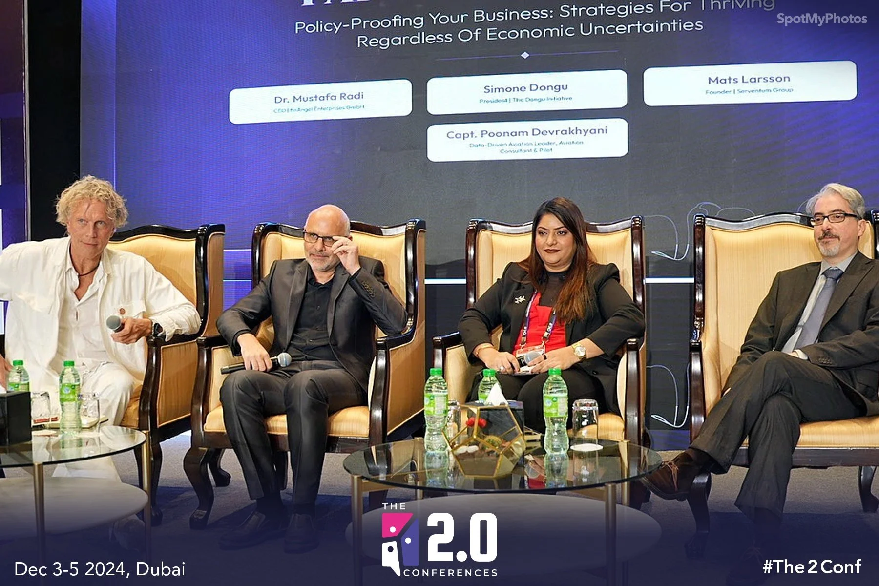 Through conferences, leadership forums, and educational initiatives, he shares principles of strategic thinking and governance architecture worldwide with entrepreneurs, executives, and institutions.