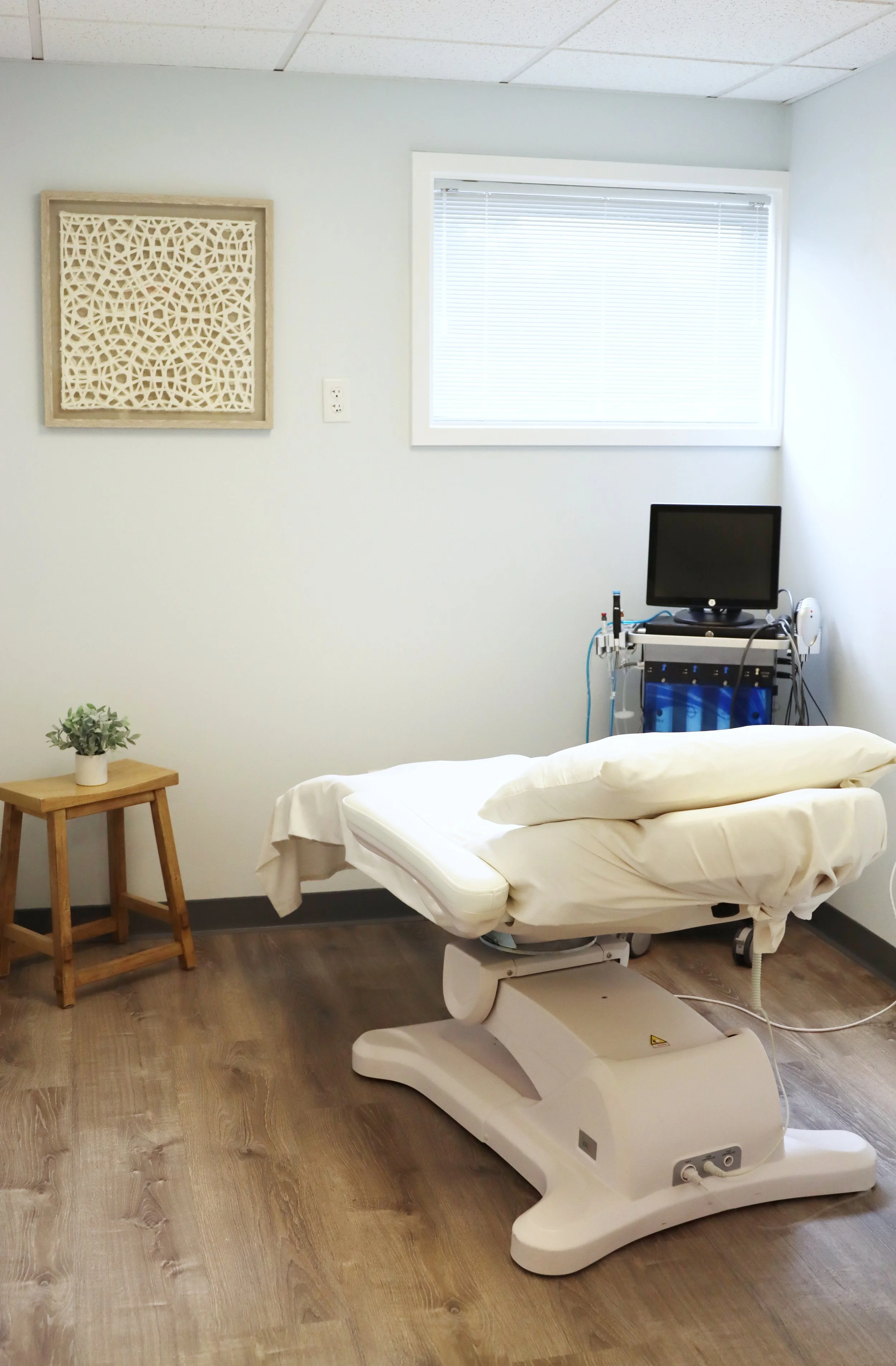 HydraFacial + Chemical Peel Combo | Fall Skin Renewal Newburyport