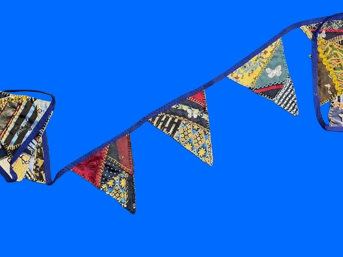 Textielkunst - Vlaggenlijnen