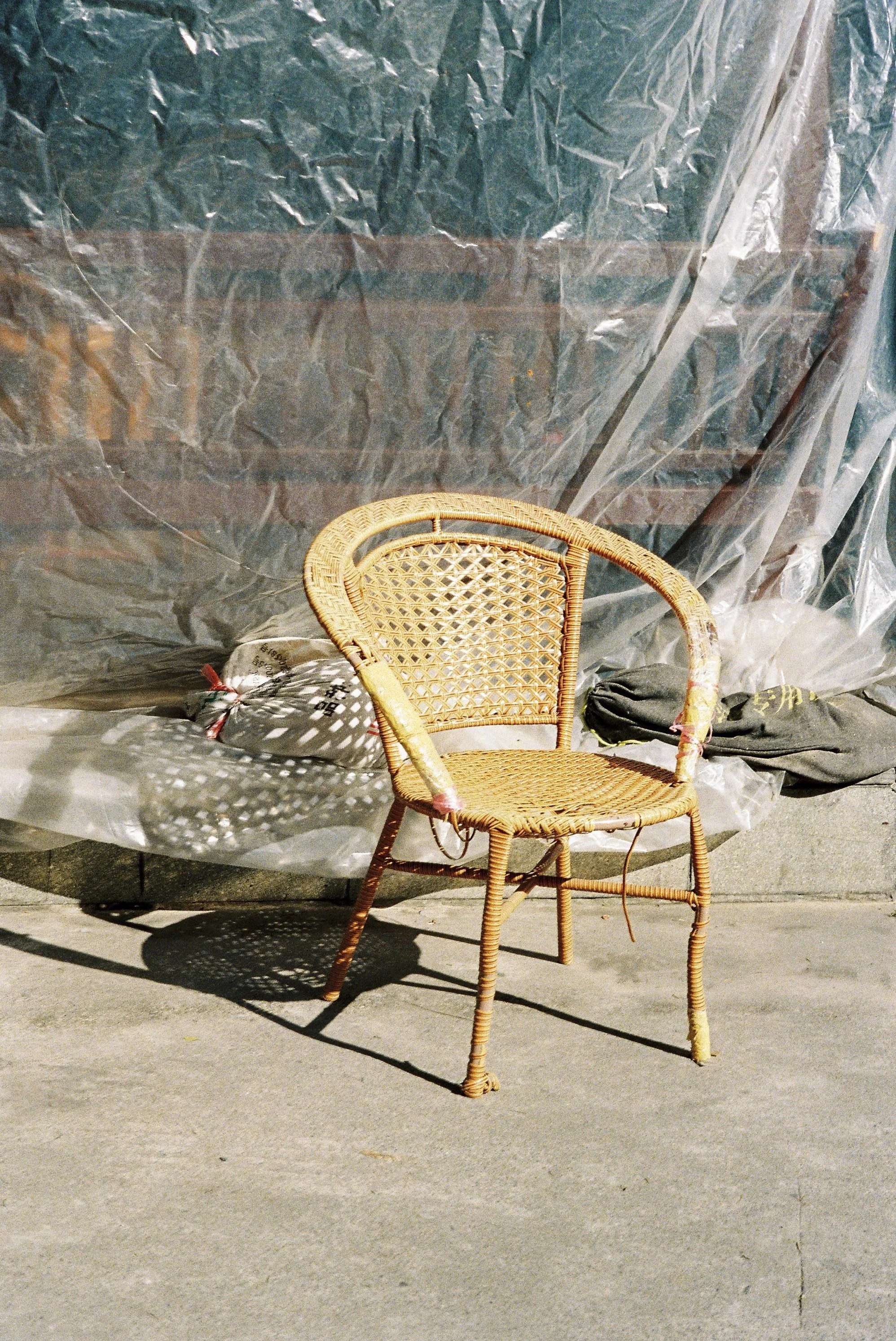 《巷子里》- 朱栢霆.jpg