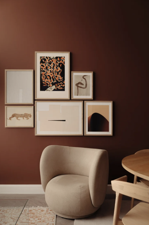 Therapy room for OCD, intrusive thoughts, anxiety, depression, English, French, in amsterdam. Number one therapist in Amsterdam. Best ever. Book free session.