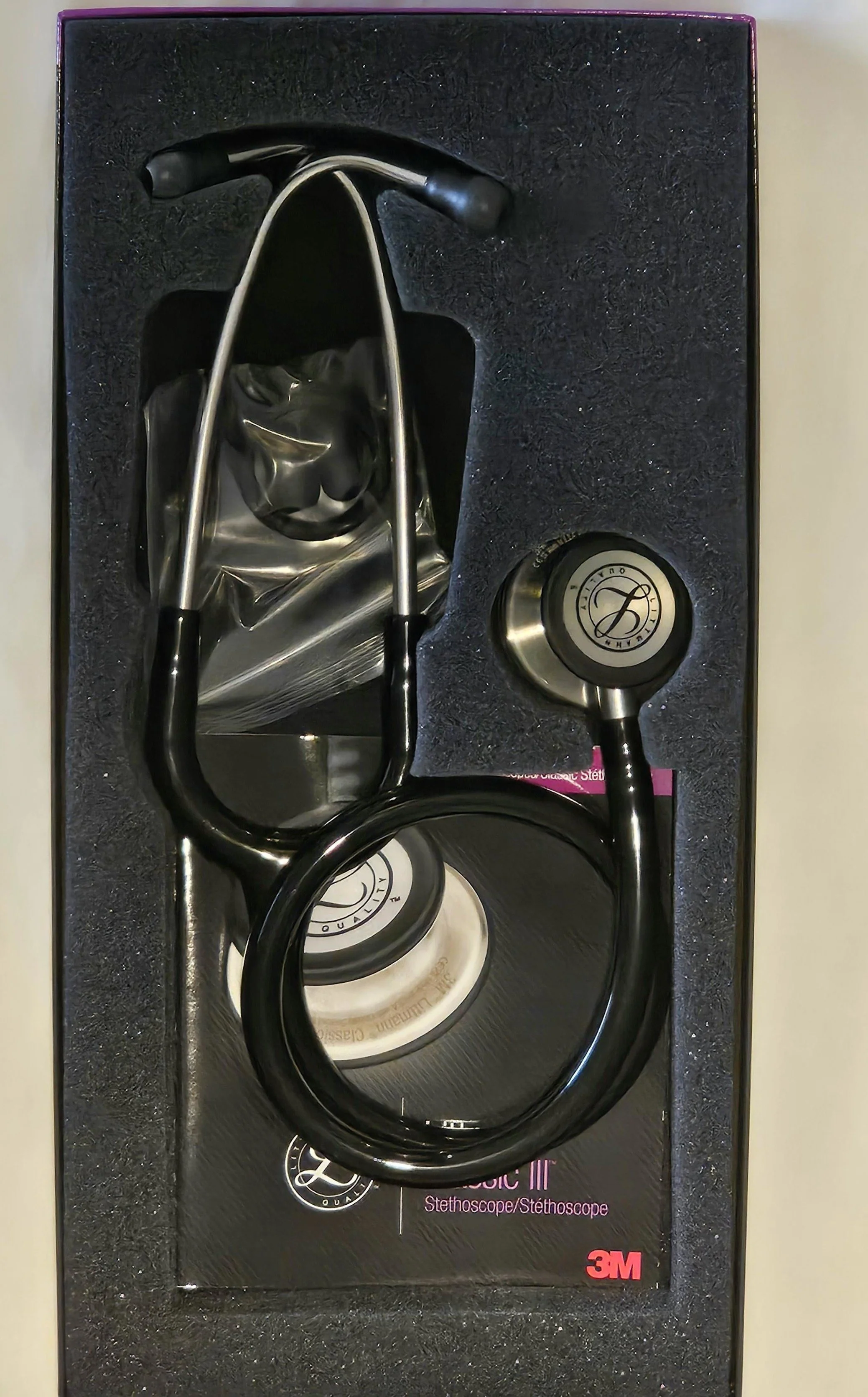 3M Littmann Classic III Stethoscope - Black (5620).JPG